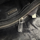 Pre-owned miu-miu-black-matelasse-leather-shoulder-bag-front