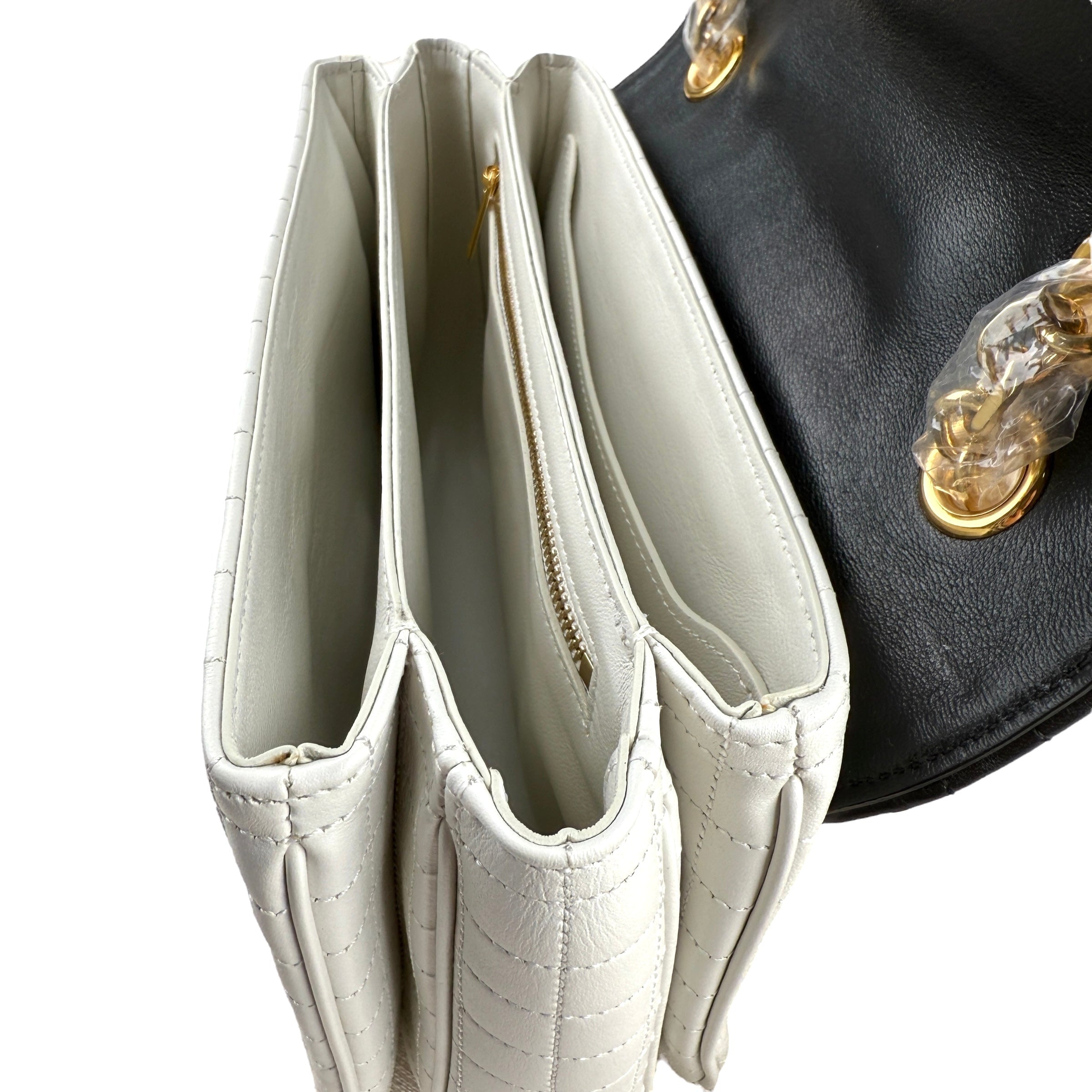 Pre-owned celine-leather-medium-c-bag-front