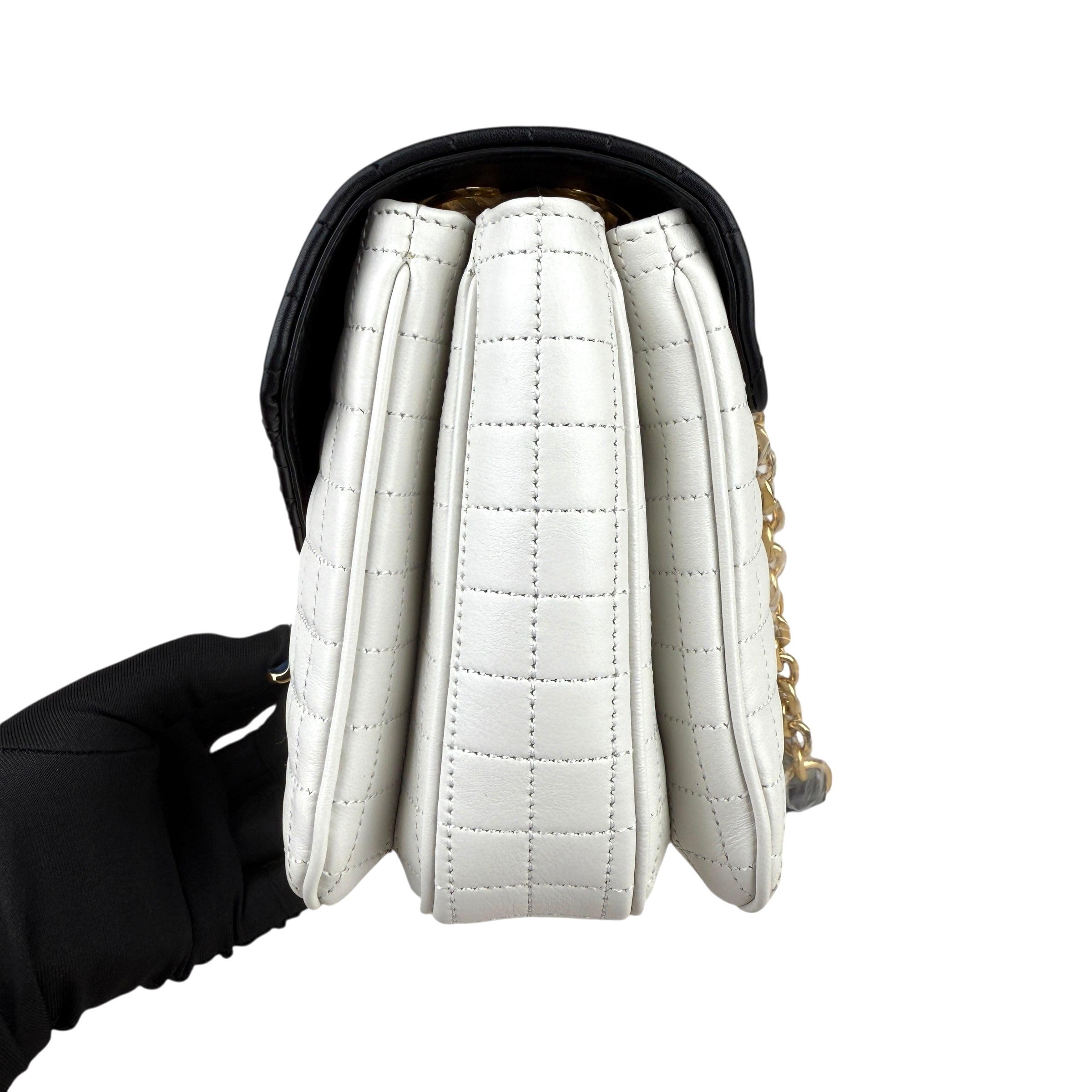 Pre-owned celine-leather-medium-c-bag-front