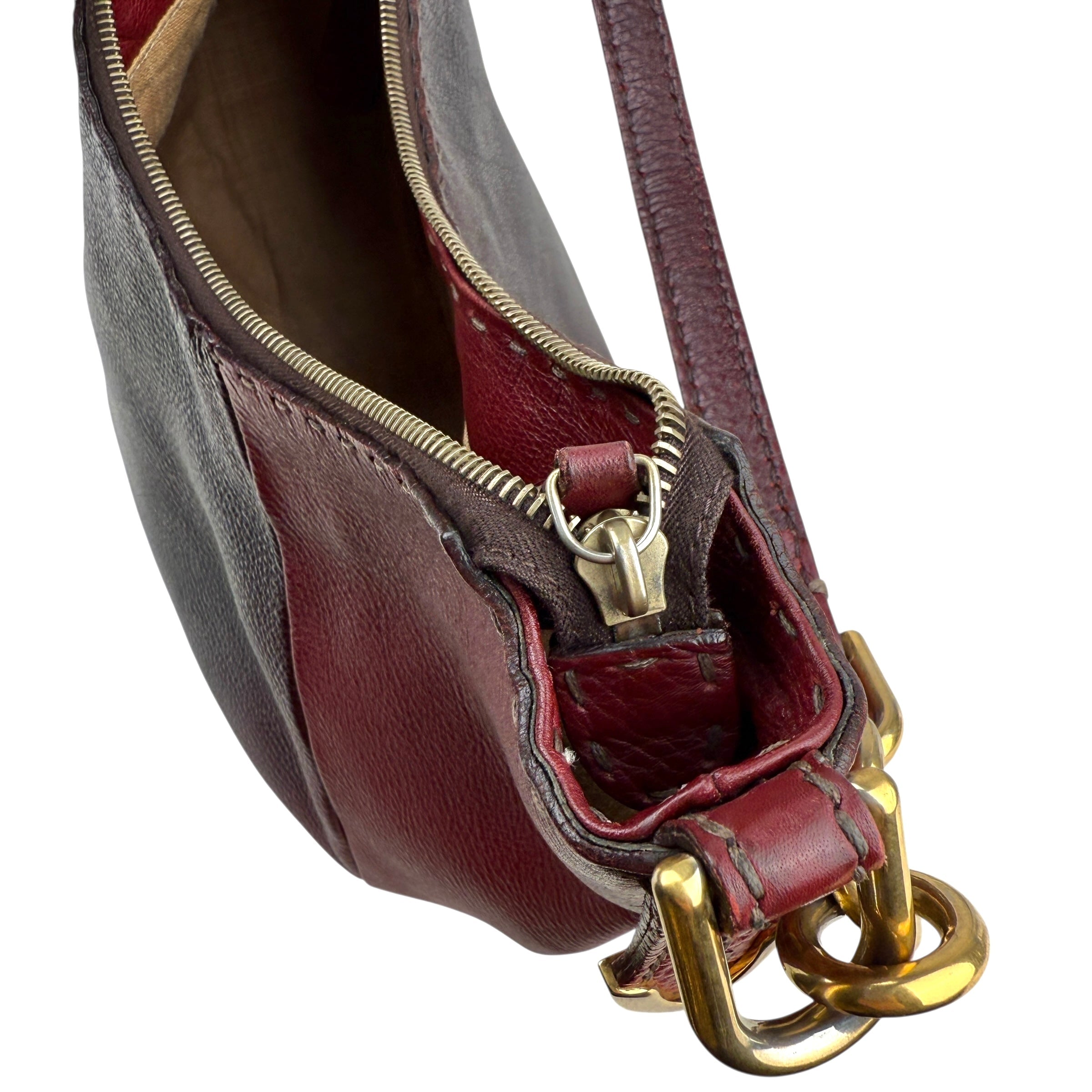 Pre-owned fendi-selleria-leather-chain-hobo-shoulder-tote-bag-front