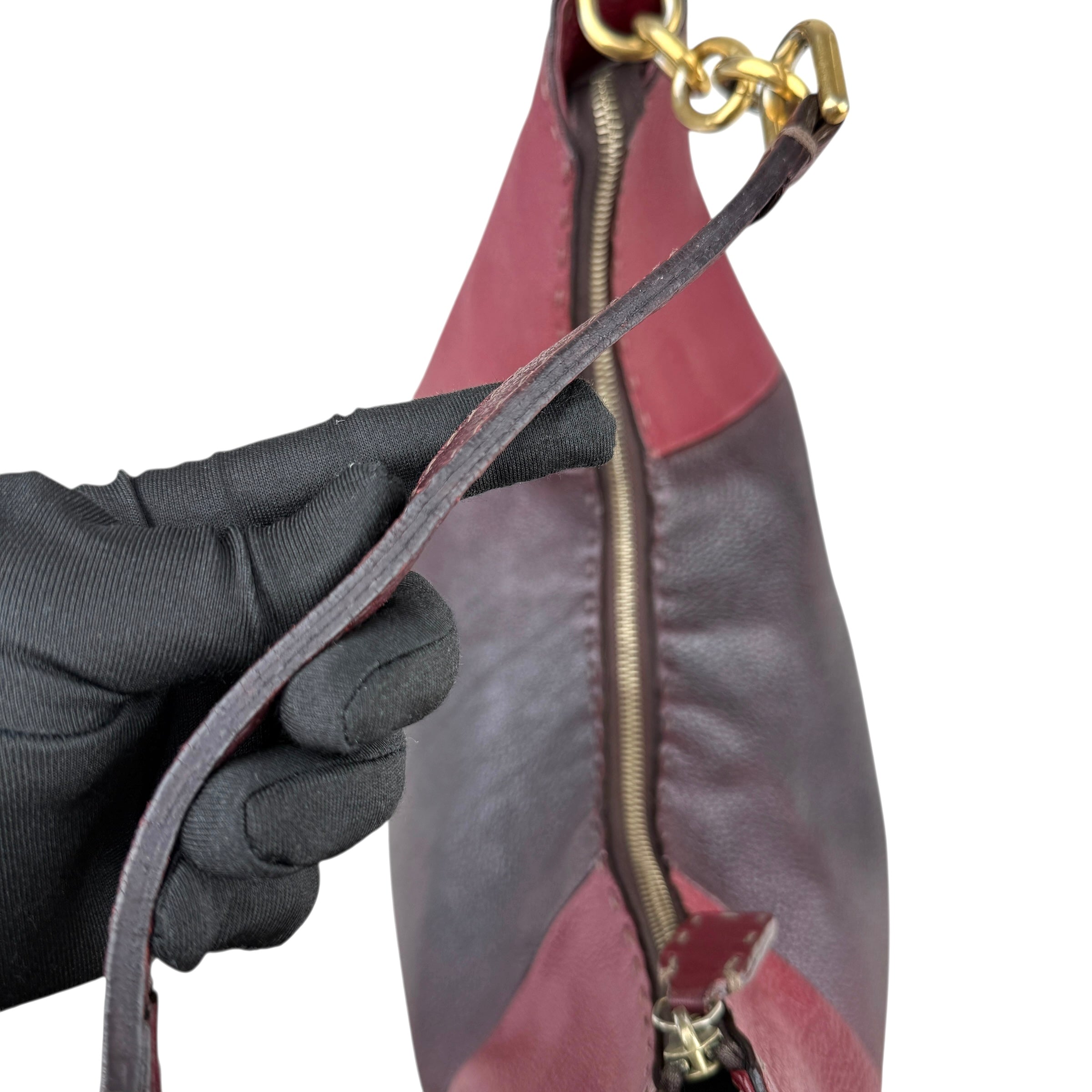 Pre-owned fendi-selleria-leather-chain-hobo-shoulder-tote-bag-front