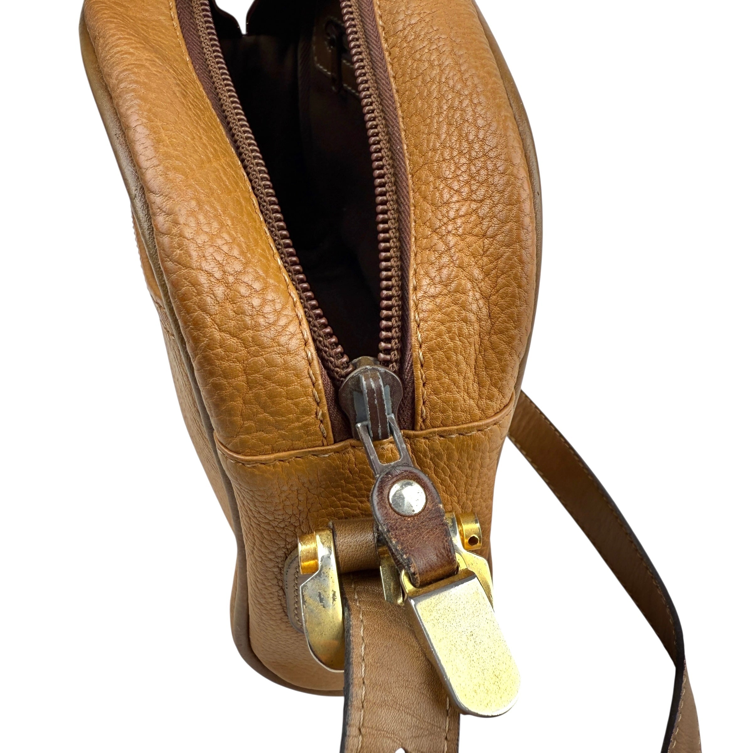 Pre-owned loewe-anagram-leather-camera-crossbody-bag-front