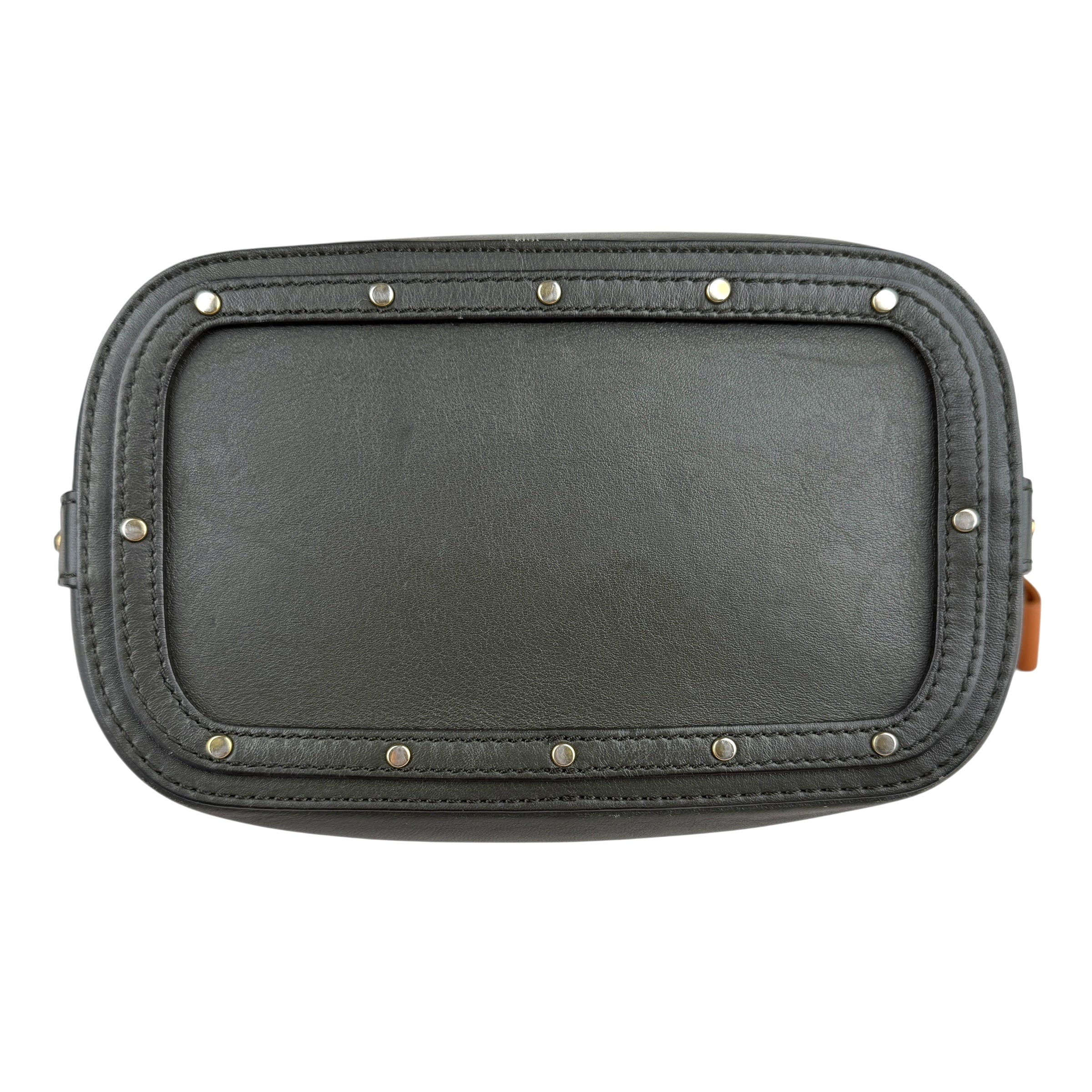 Pre-owned chloe-roy-bucket-medium-green-front-view