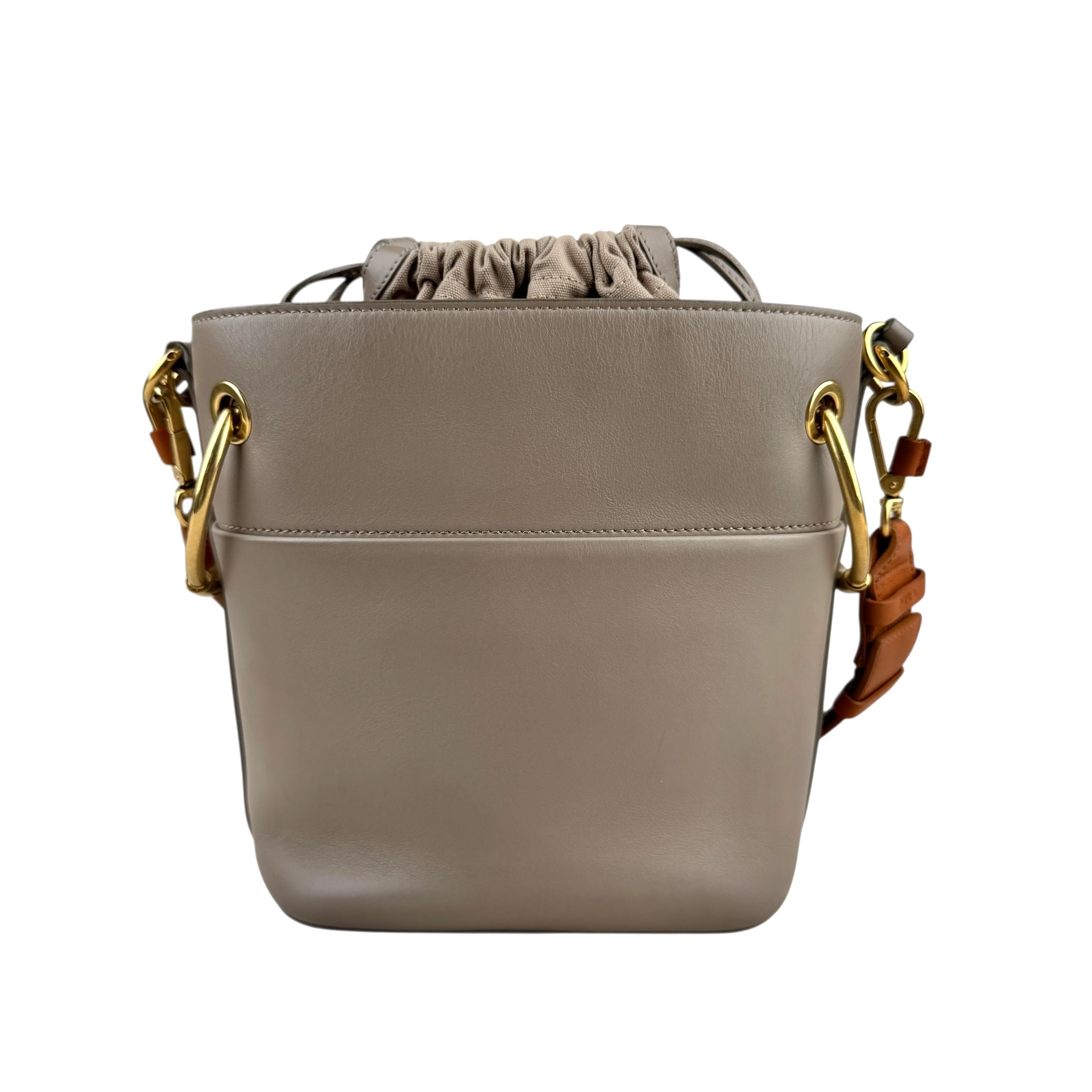 Pre-owned chloe-roy-leather-bucket-bag-front