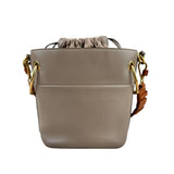 Pre-owned chloe-roy-leather-bucket-bag-front