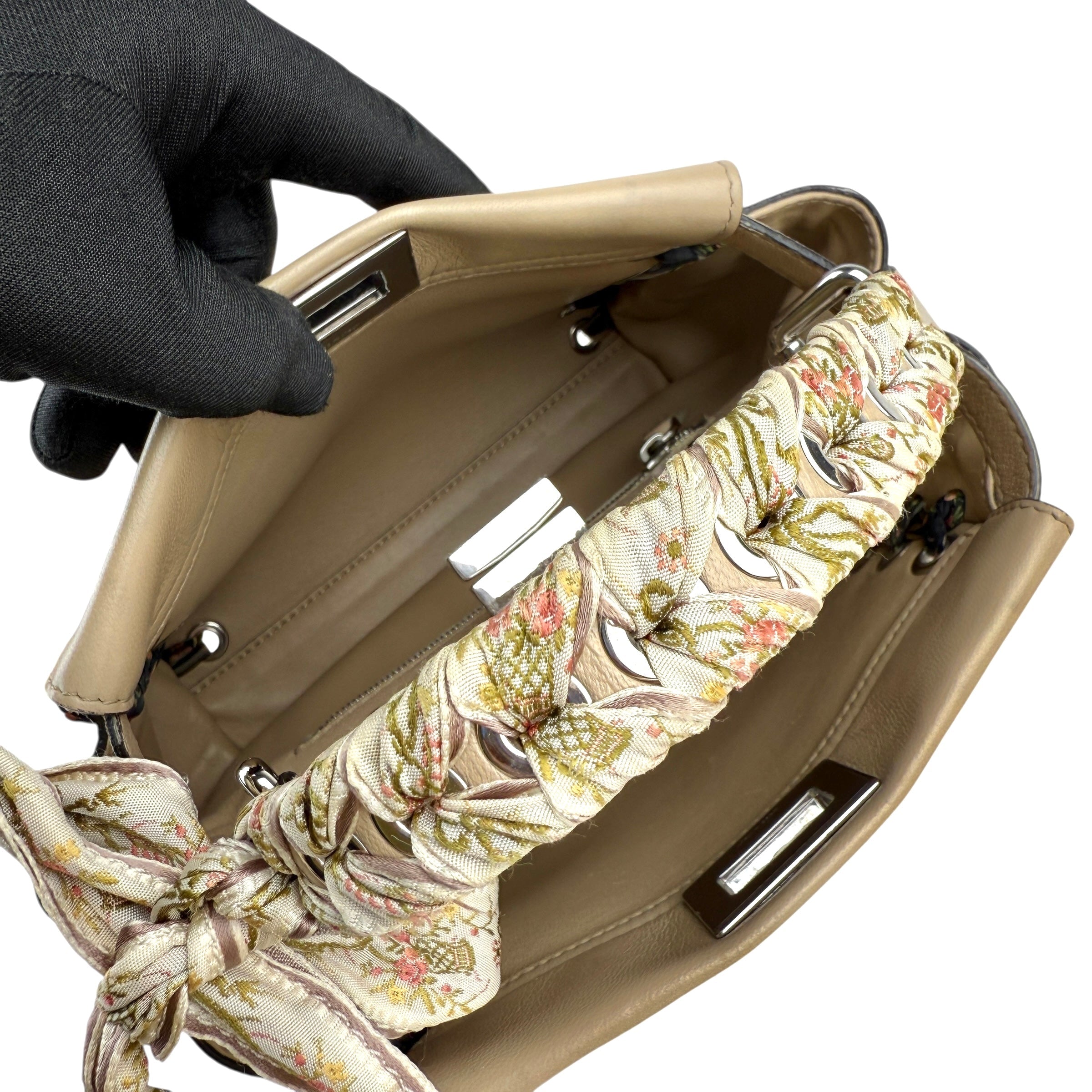 Pre-owned fendi-peekaboo-mini-handbag-beige-front
