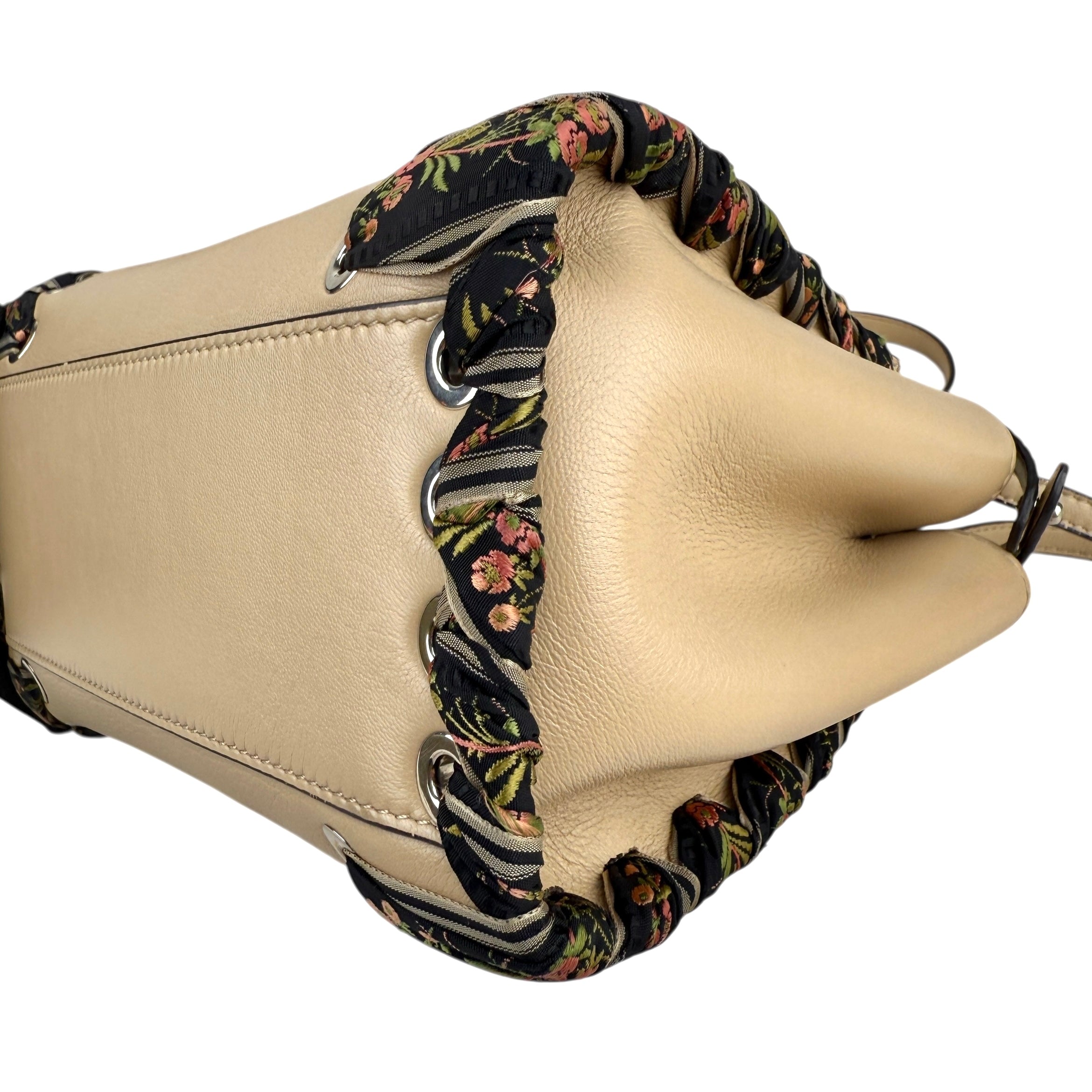 Pre-owned fendi-peekaboo-mini-handbag-beige-front