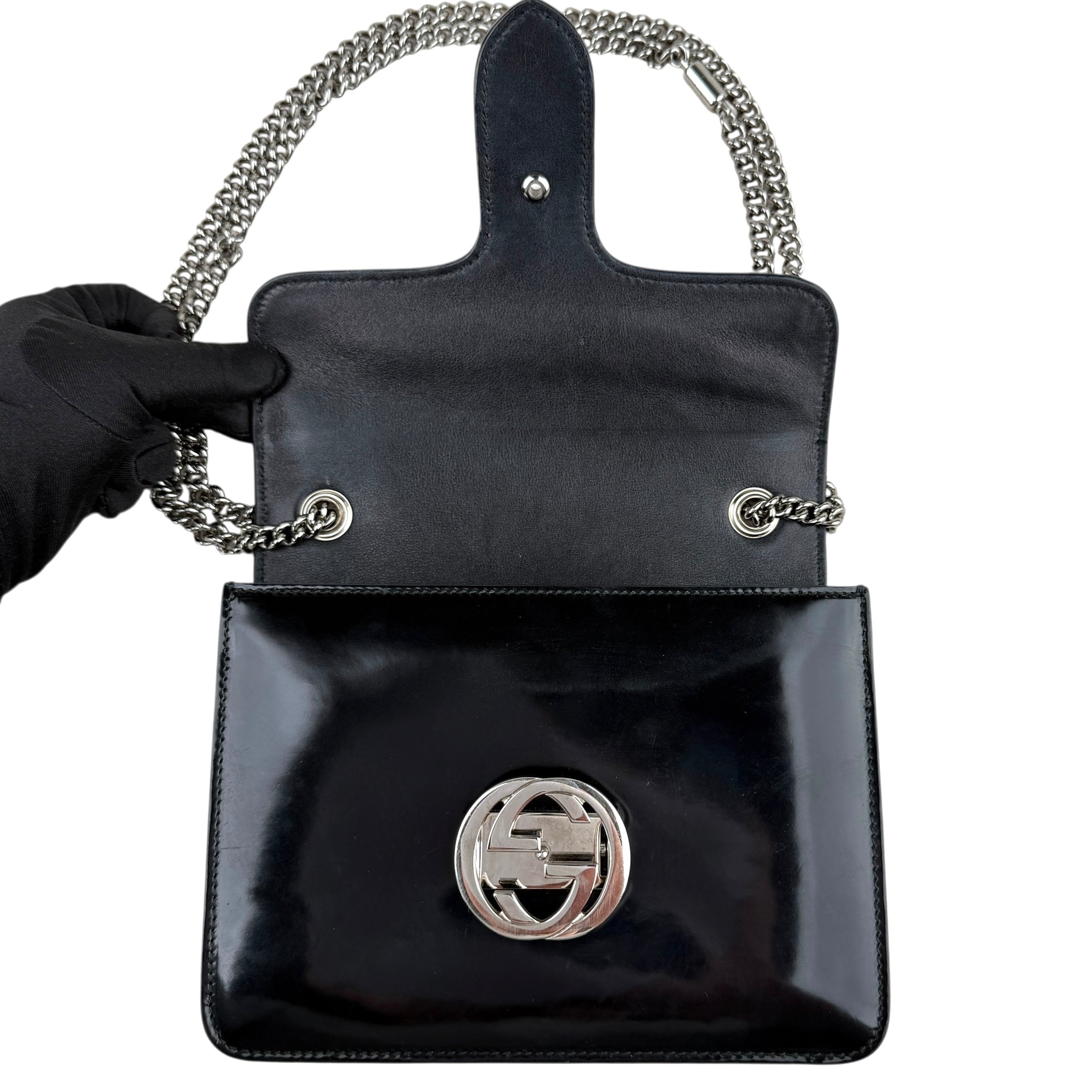 Pre-owned gucci-interlocking-g-black-glossy-front-view
