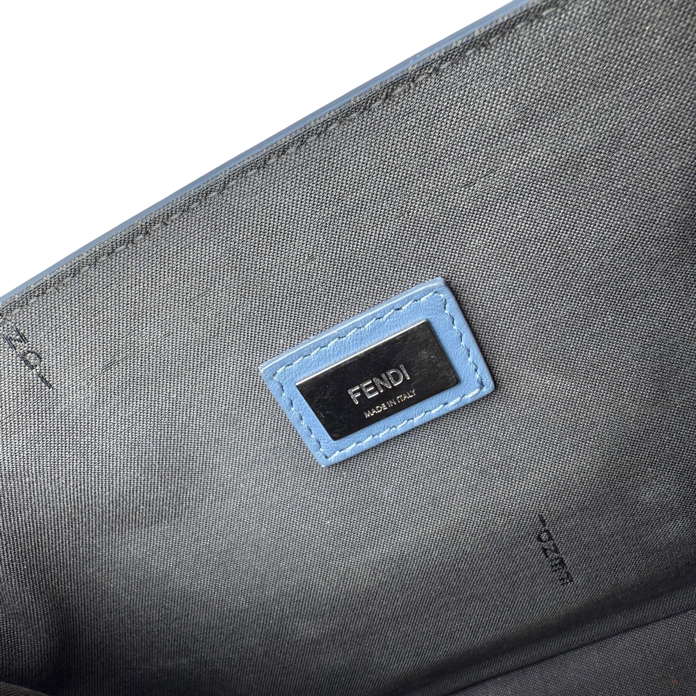 Pre-owned Fendi Cerulean Blue Calfskin Leather Baguette Shoulder Bag