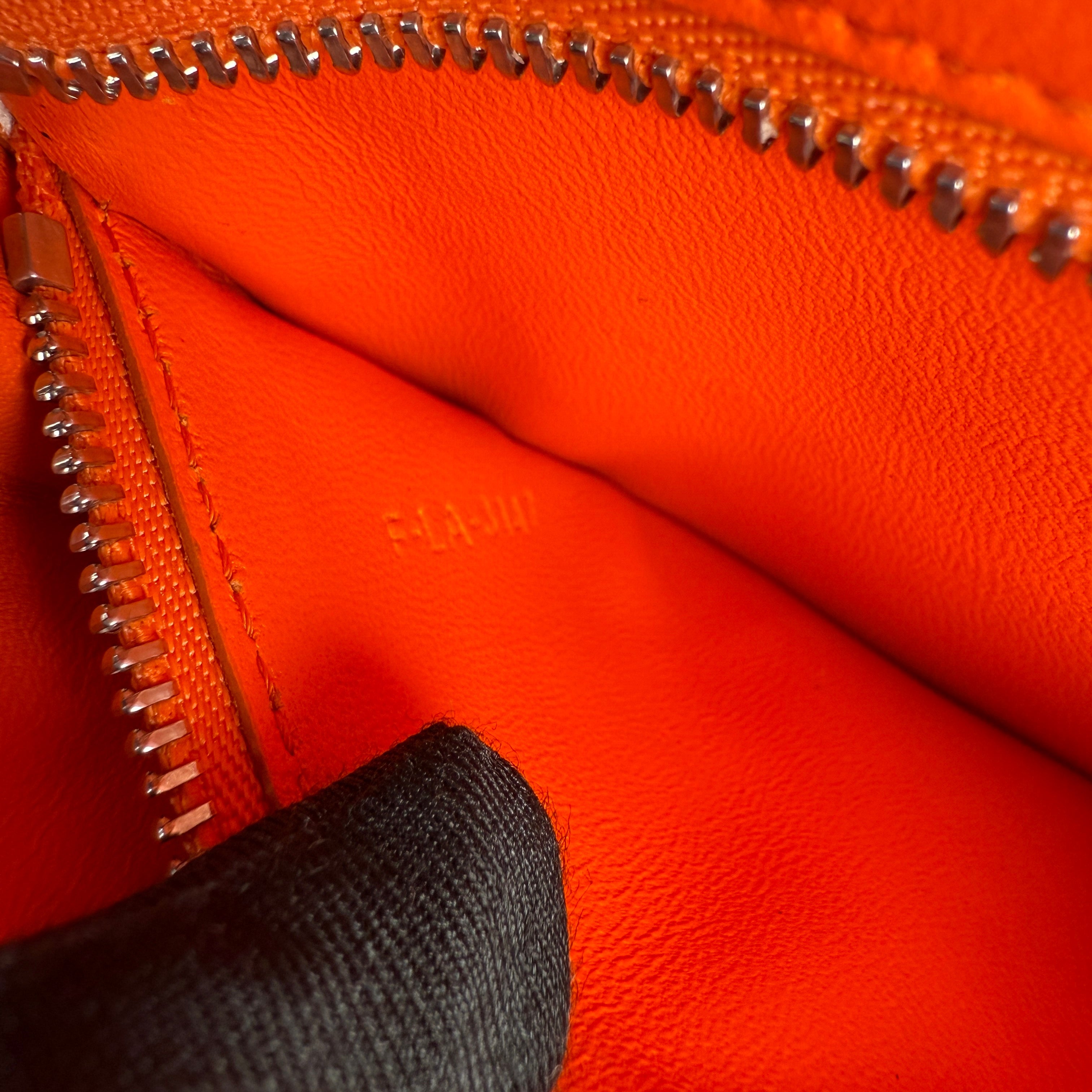 Pre-owned Celine Classic Box Small Leather Shoulder Bag in Orange