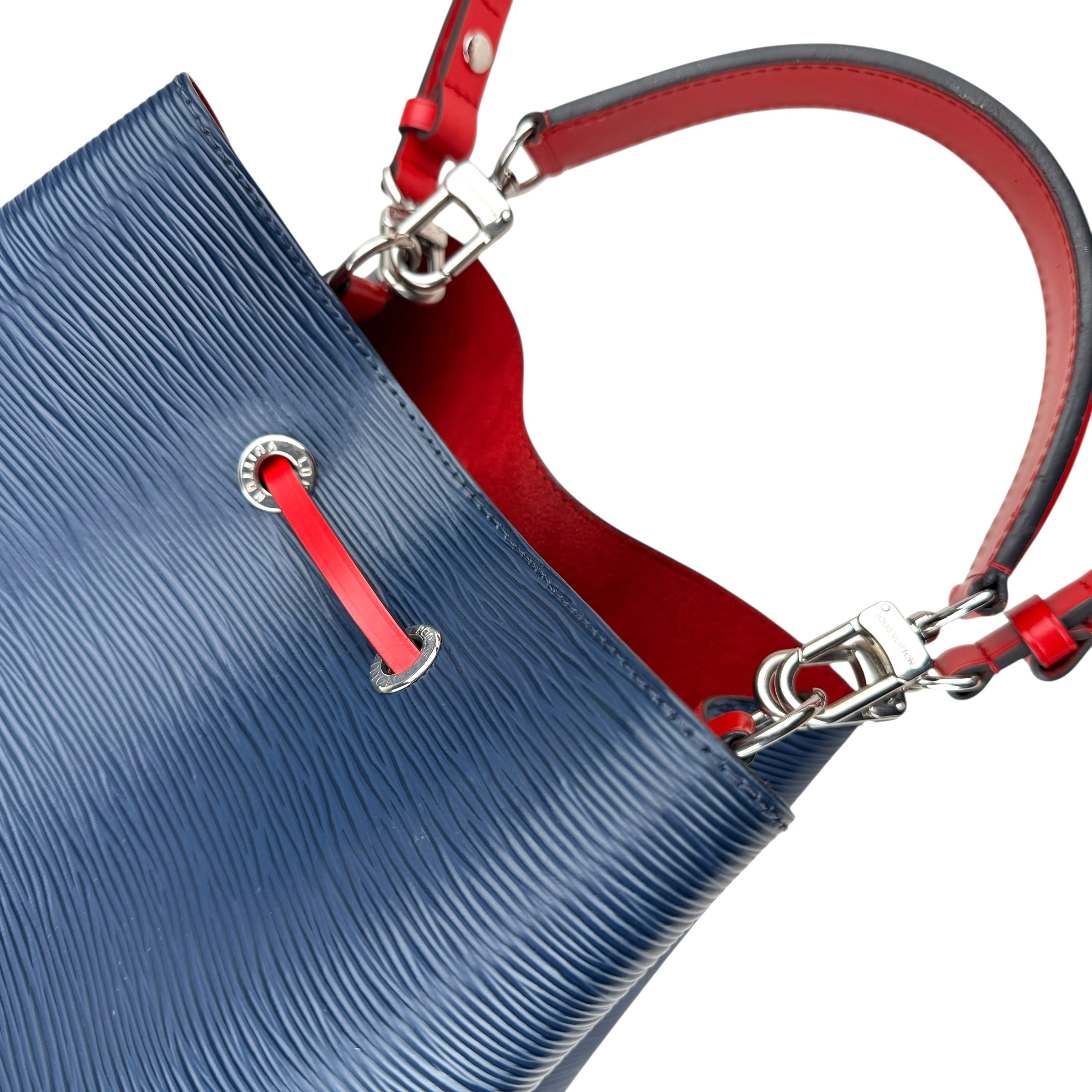 Pre-owned louis-vuitton-neoneo-shoulder-blue-front-view