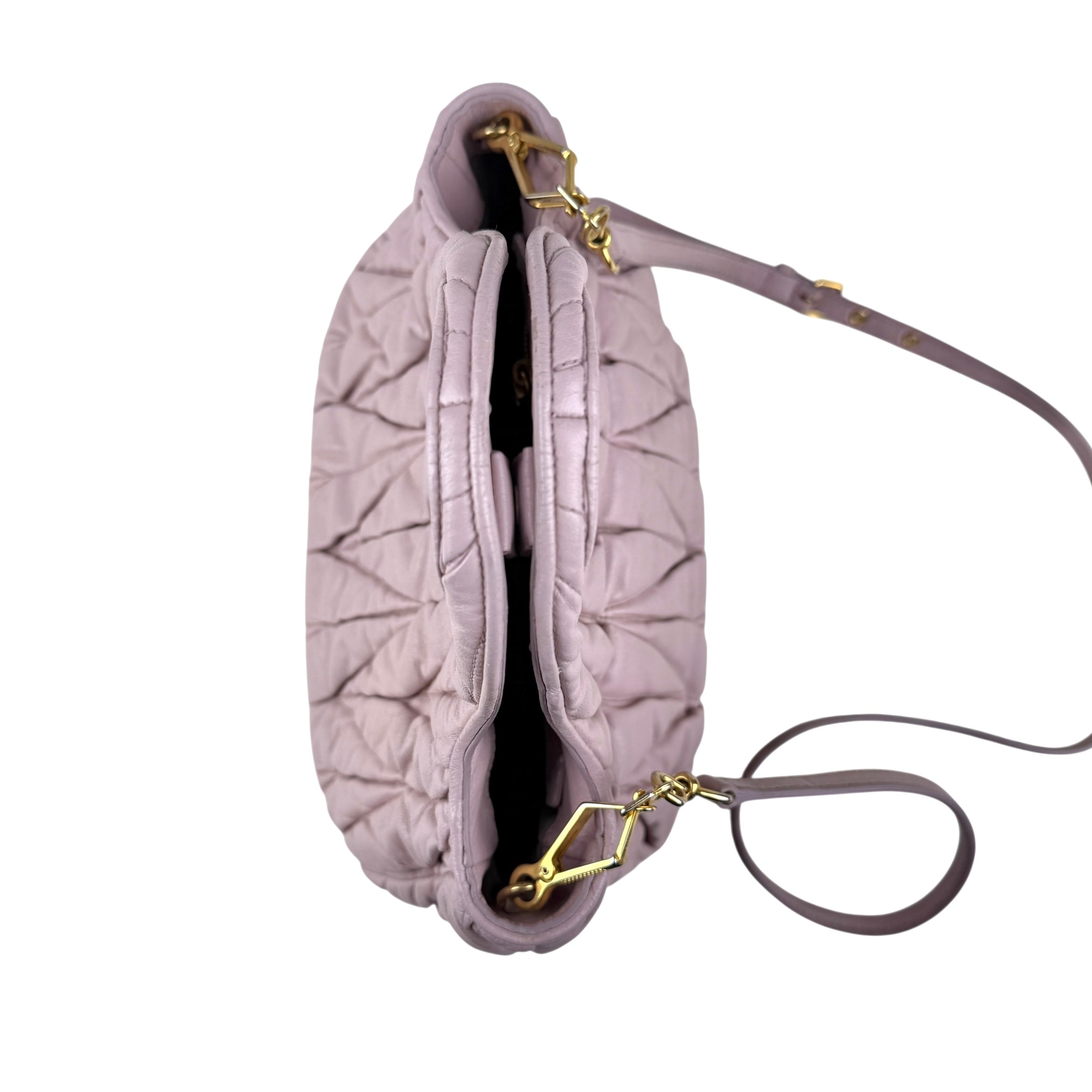 Pre-owned miu-miu-matelasse-tote-front-view