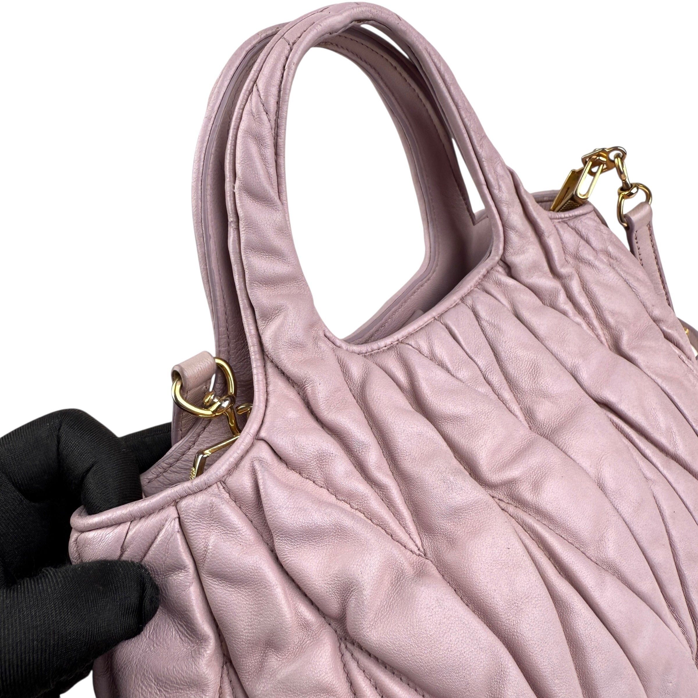 Pre-owned miu-miu-matelasse-tote-front-view