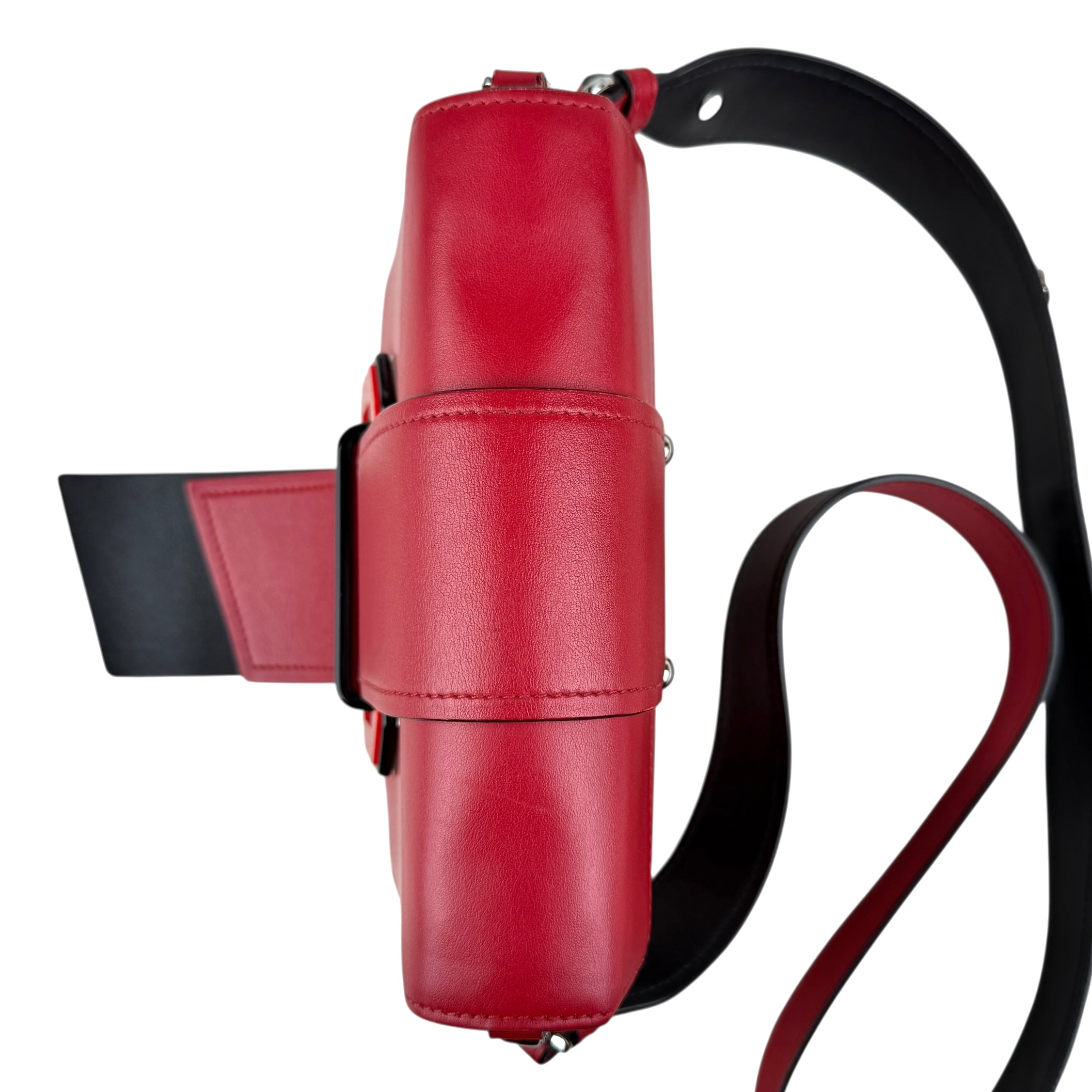 Pre-owned prada-plex-ribbon-shoulder-front-view