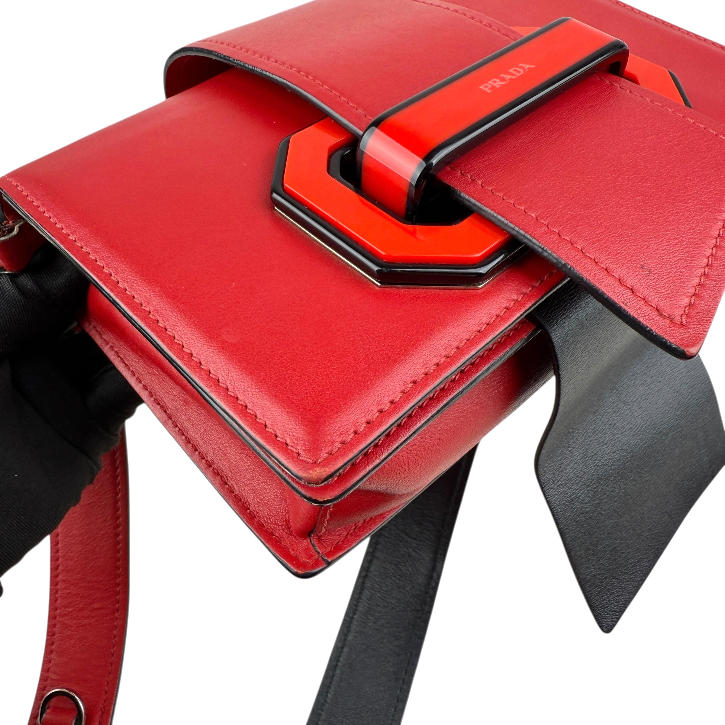 Pre-owned prada-plex-ribbon-shoulder-front-view