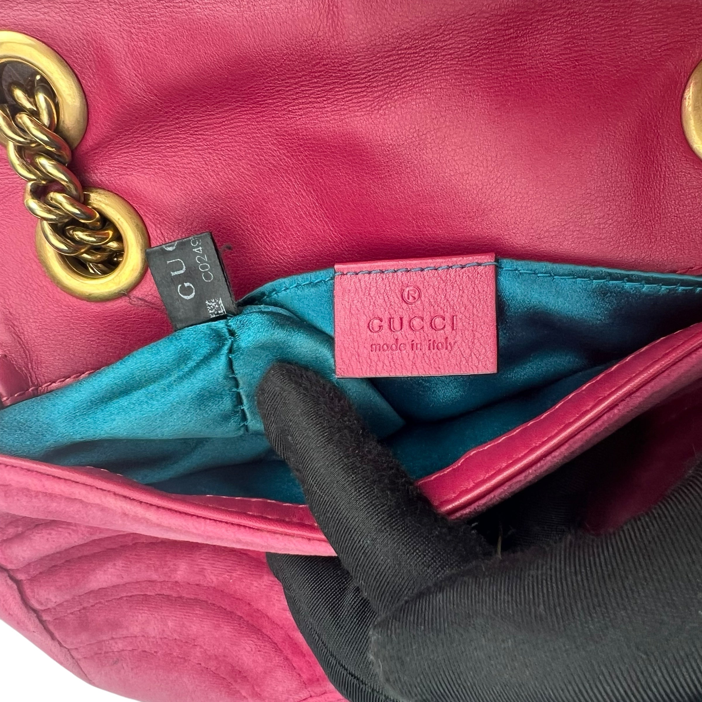 Pre-owned gucci-marmont-medium-pink-suede-leather-bag-front