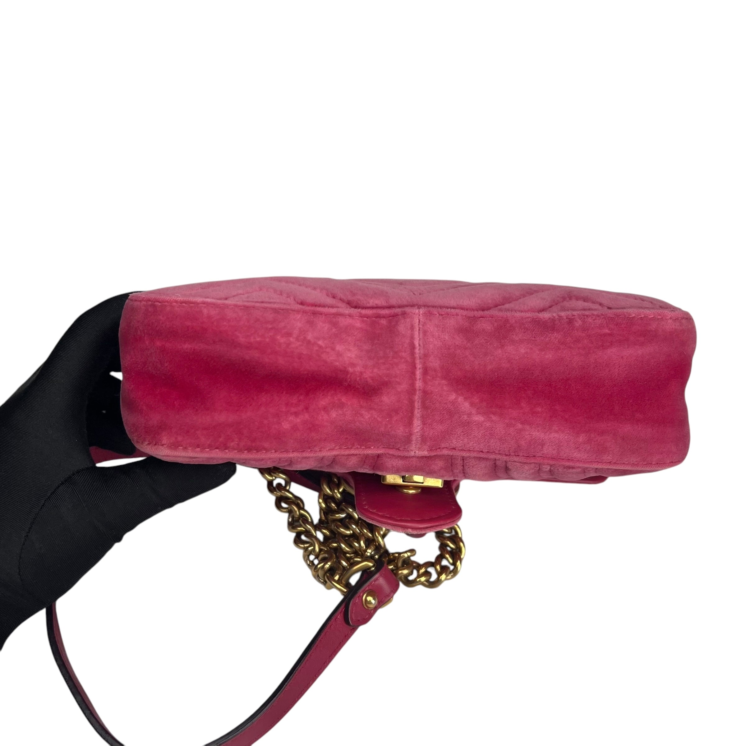 Pre-owned gucci-marmont-medium-pink-suede-leather-bag-front