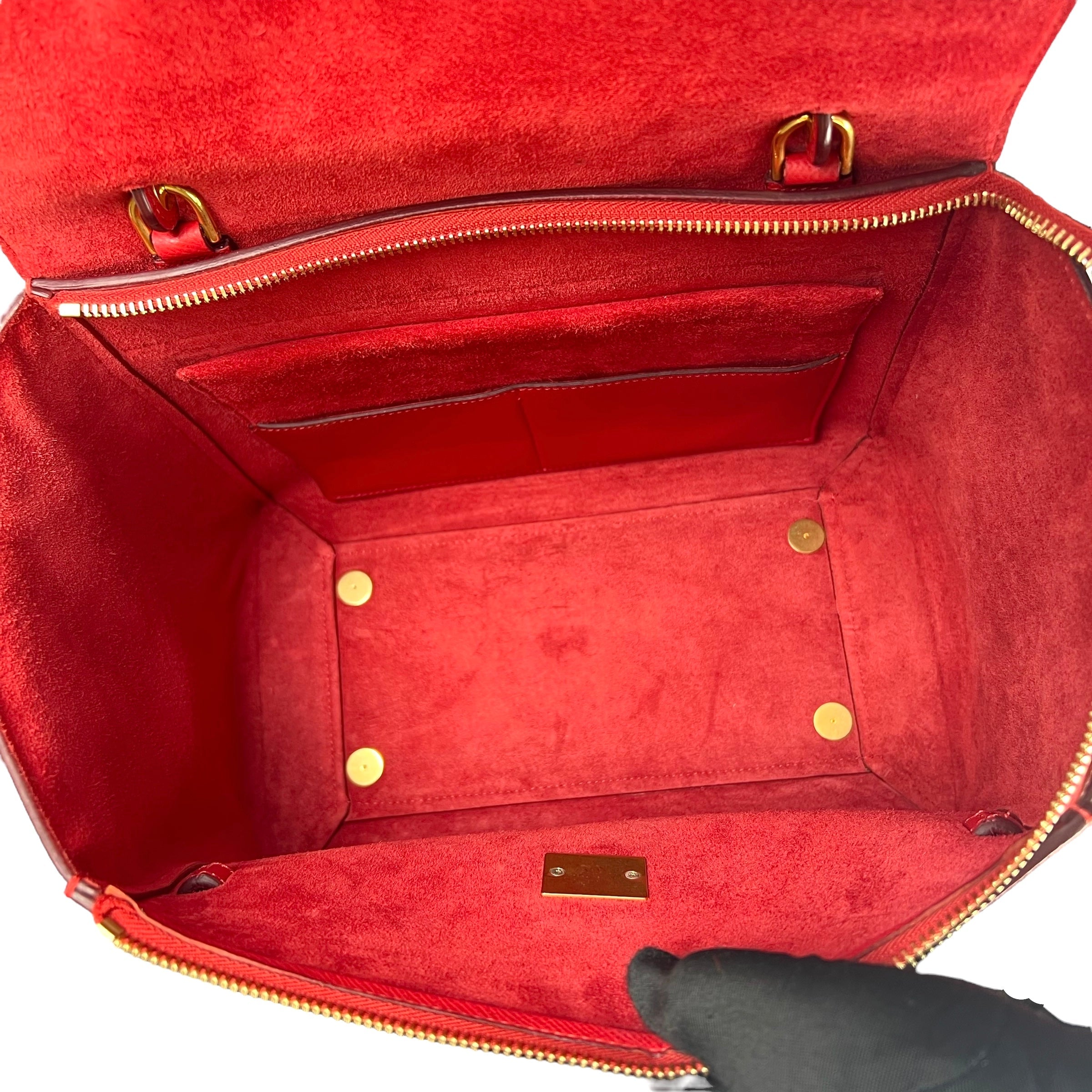 Pre-owned celine-belt-model-red-grained-leather-shoulder-bag-front