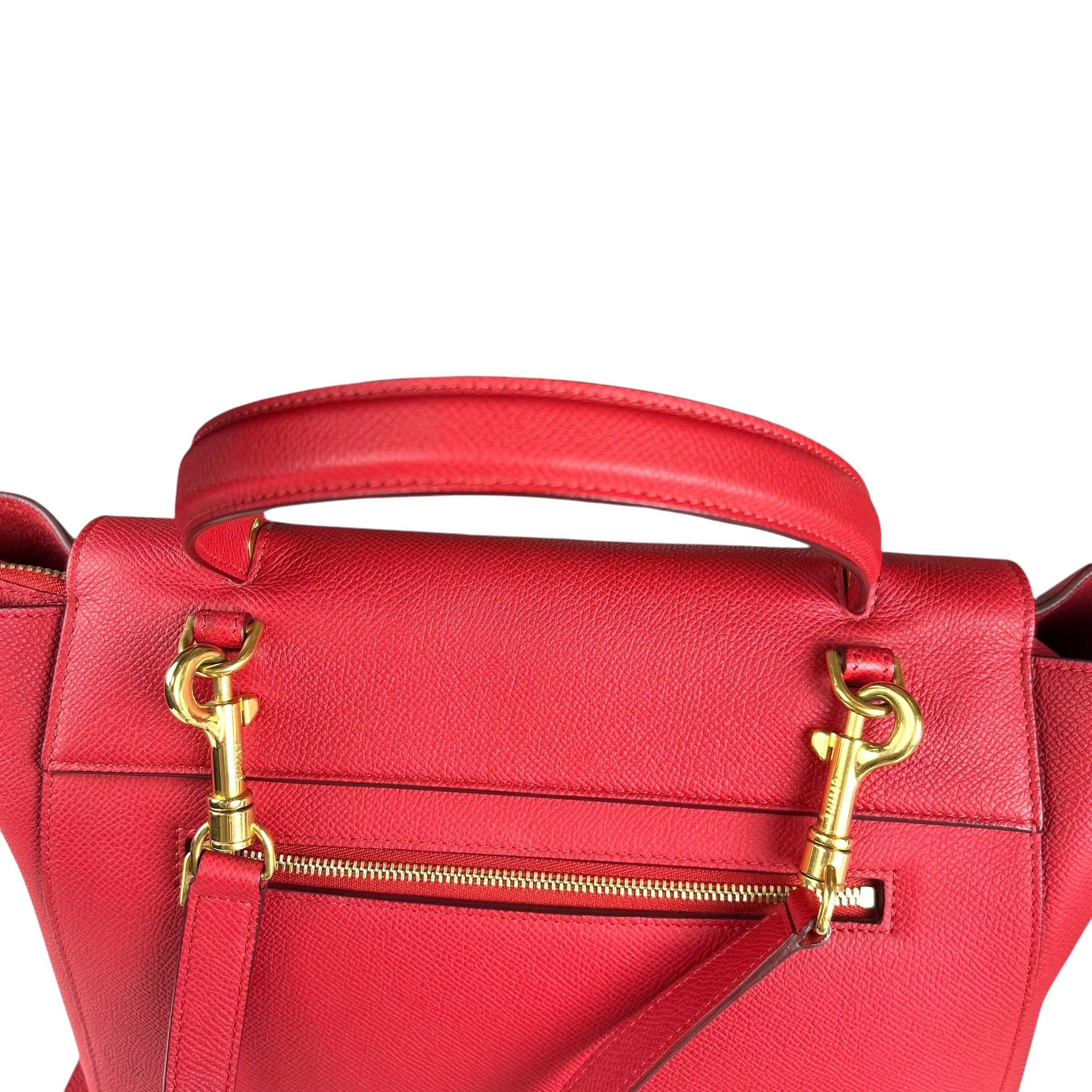 Pre-owned celine-belt-model-red-grained-leather-shoulder-bag-front