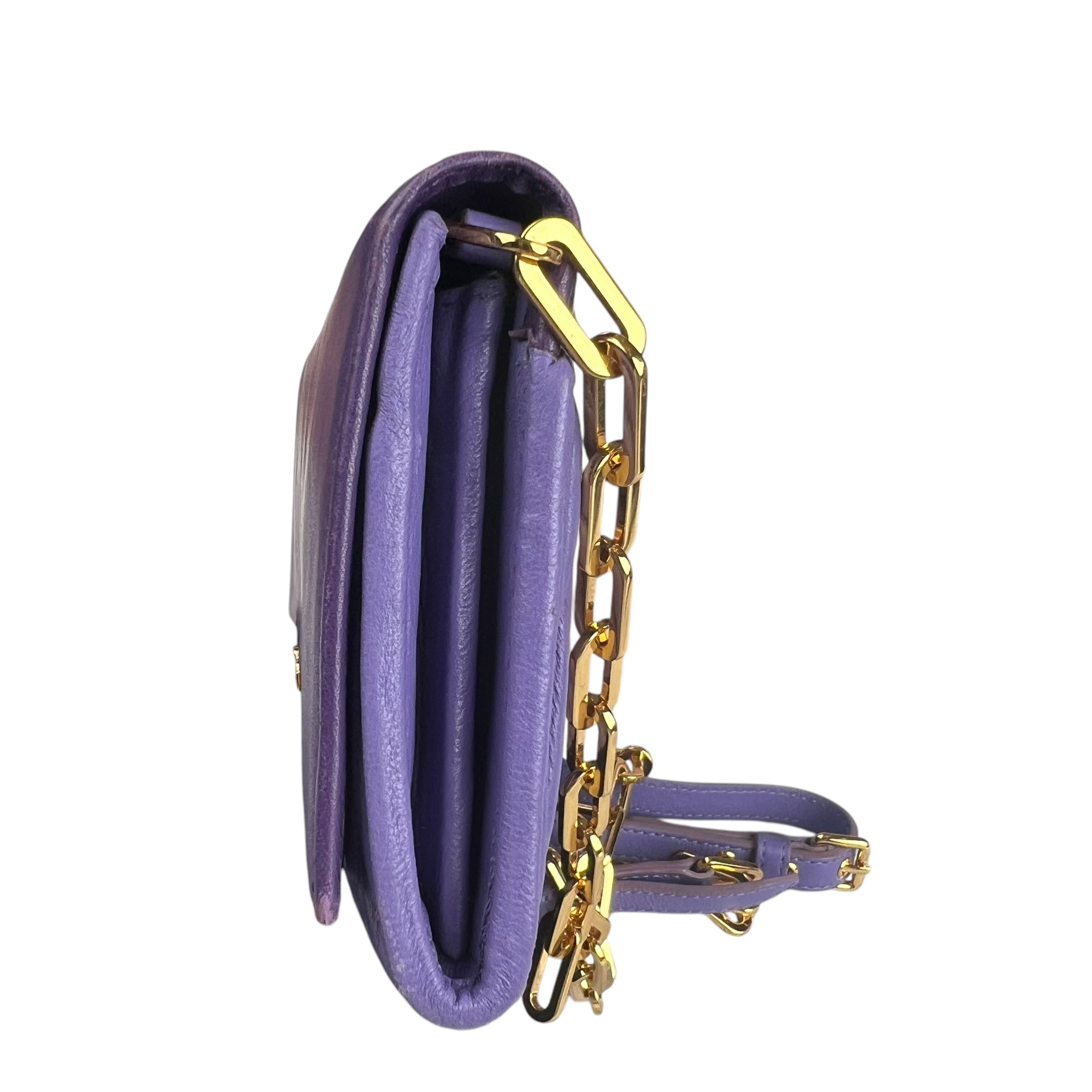 Pre-owned miu-miu-purple-matelasse-leather-flap-crossbody-bag-front