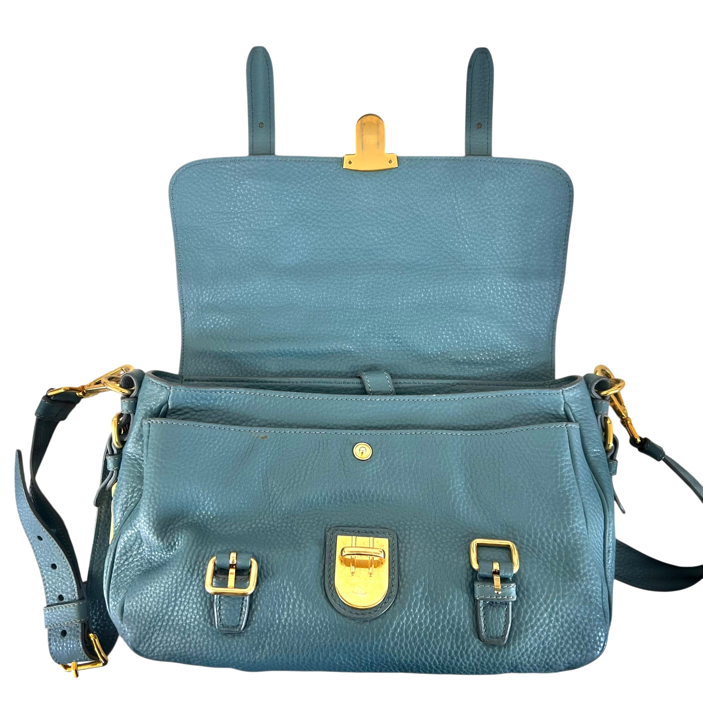 Pre-owned prada-vitello-daino-push-lock-messenger-bag