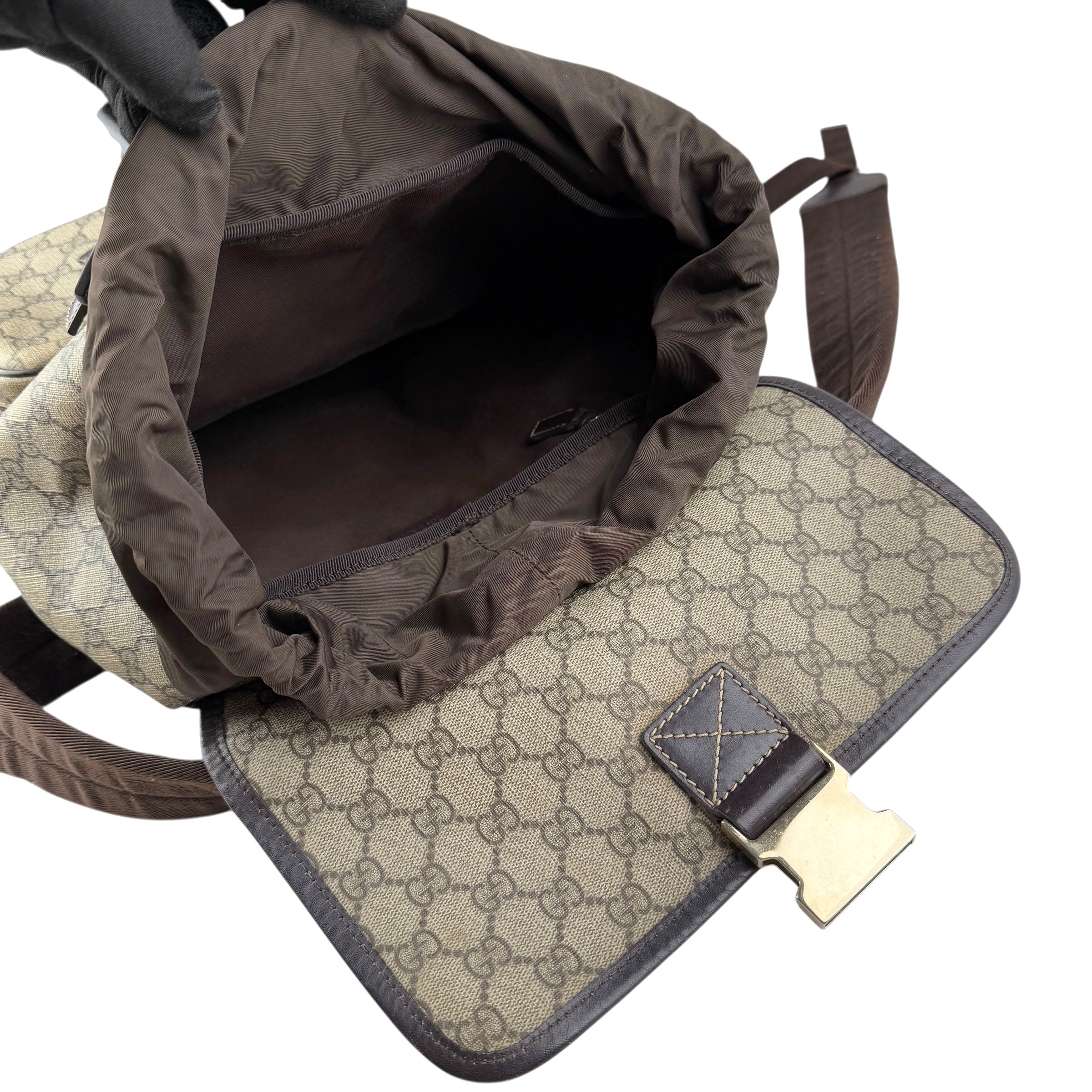 Pre-owned gucci-single-buckle-backpack-gg-supreme-canvas-brown