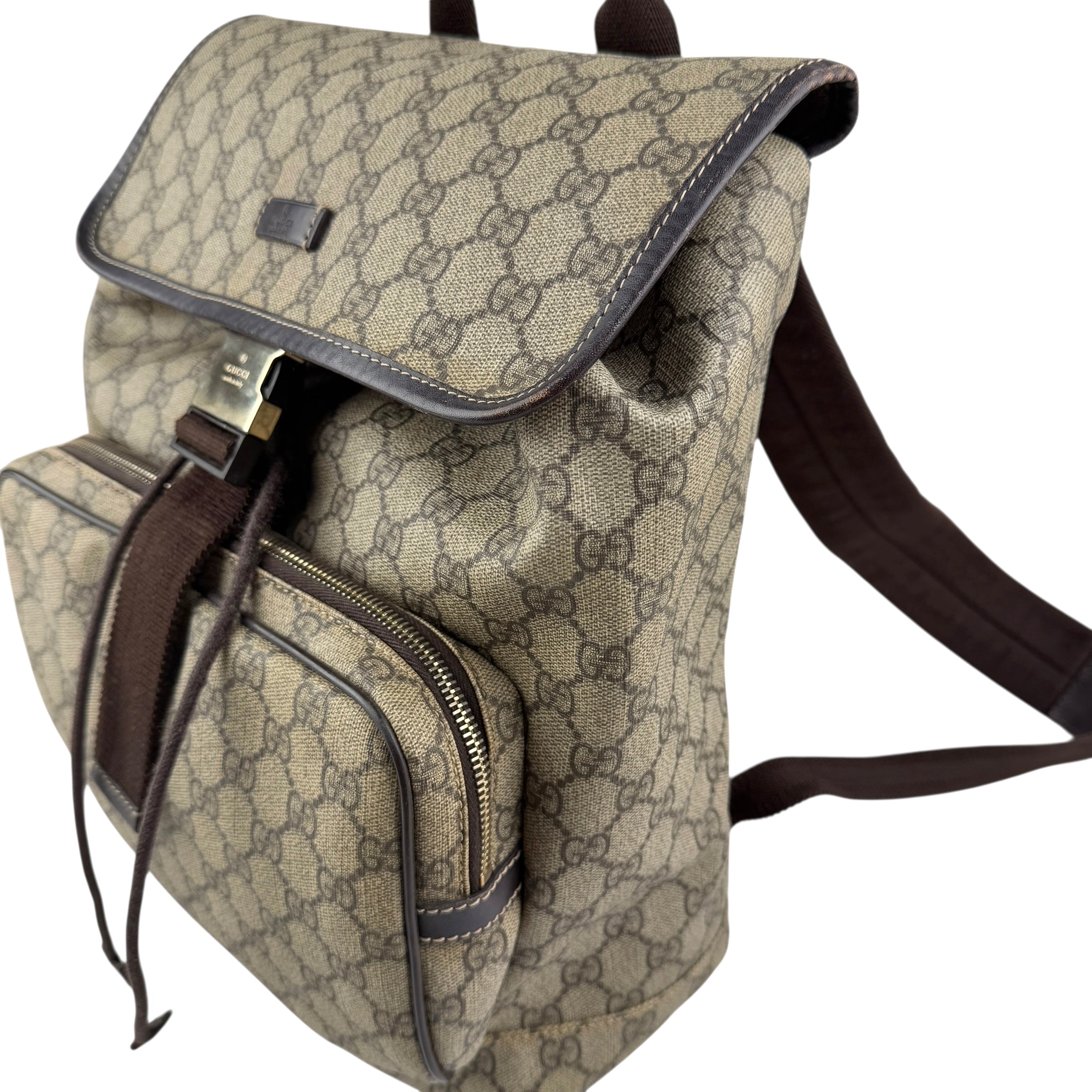 Pre-owned gucci-single-buckle-backpack-gg-supreme-canvas-brown