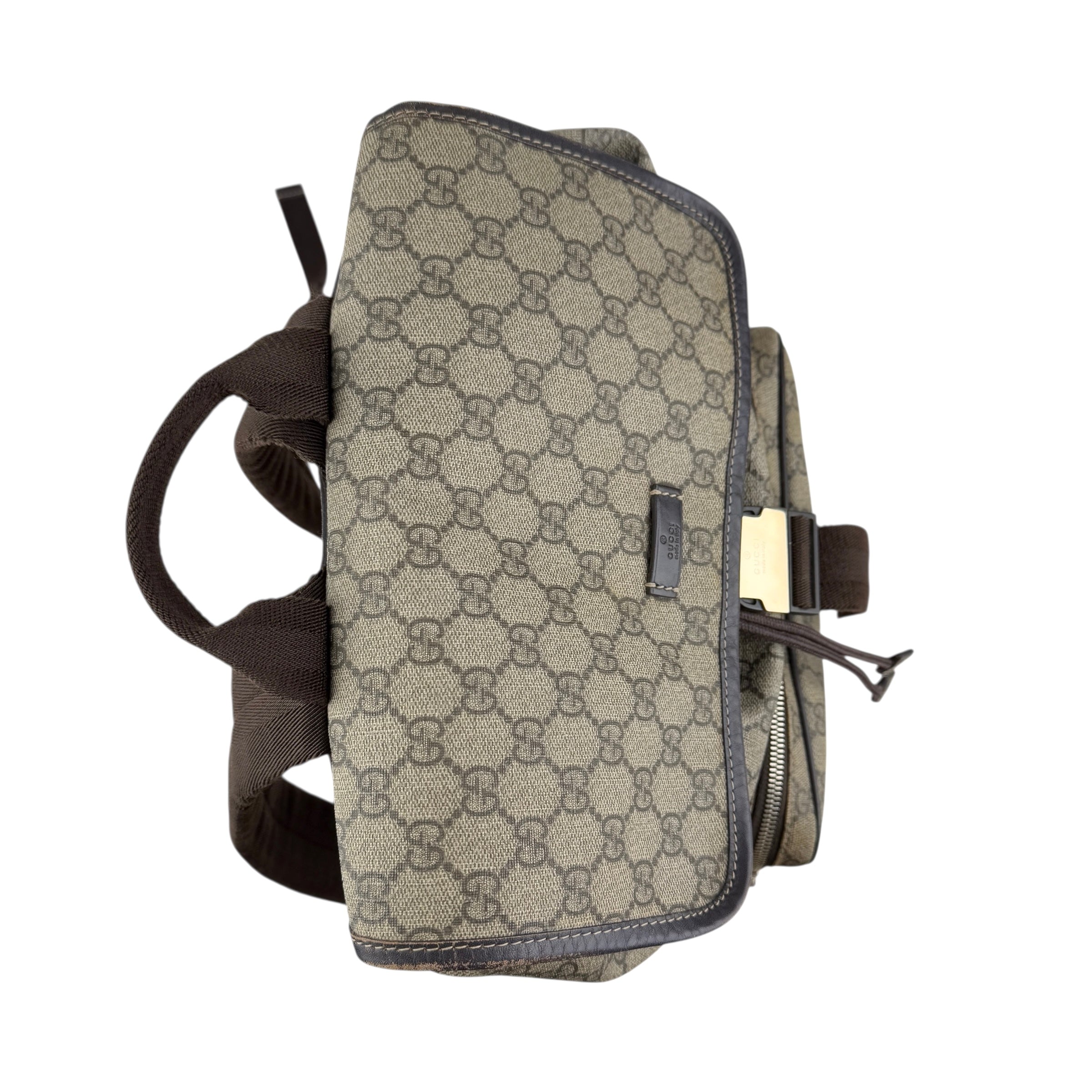Pre-owned gucci-single-buckle-backpack-gg-supreme-canvas-brown