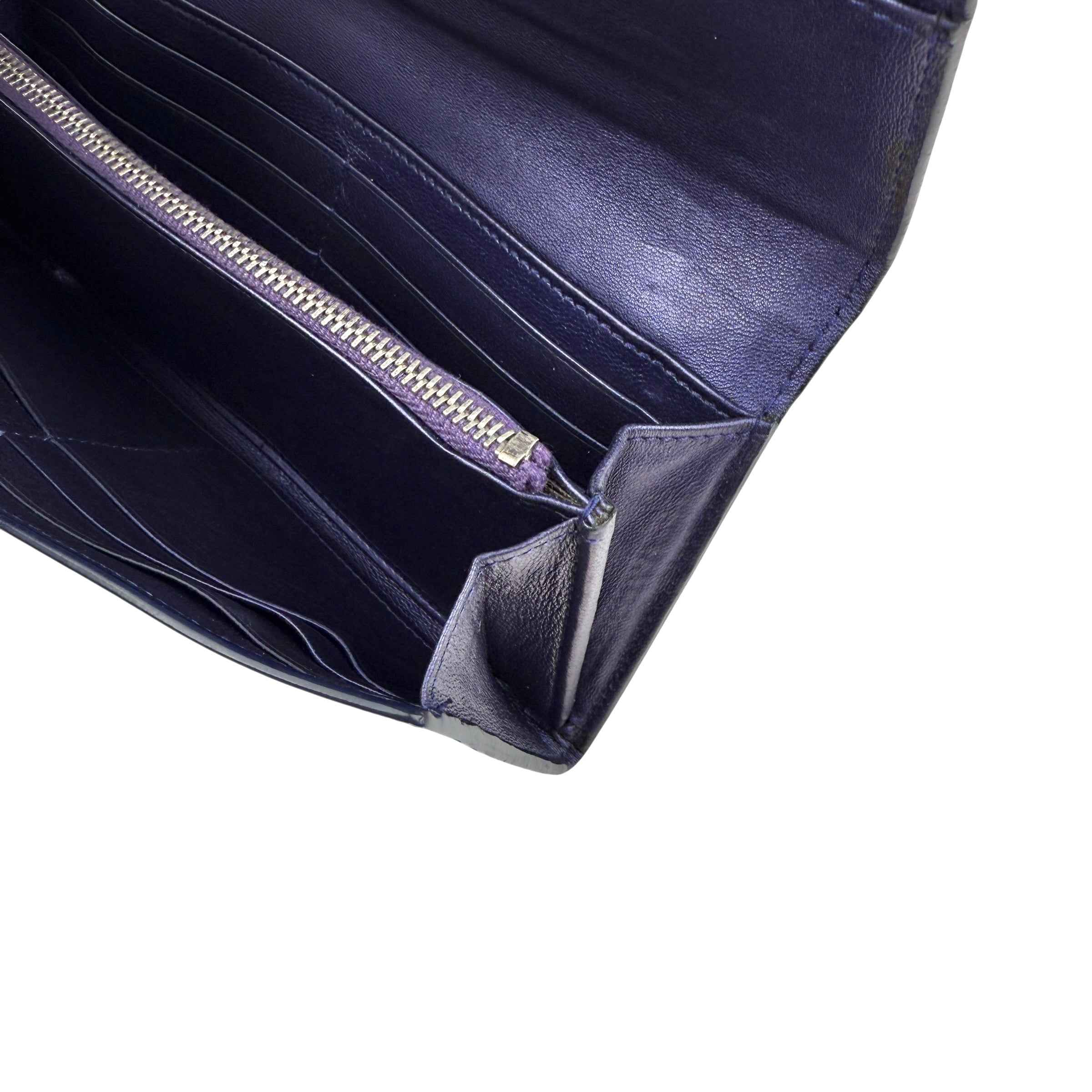 Miu Miu Patent leather wallet