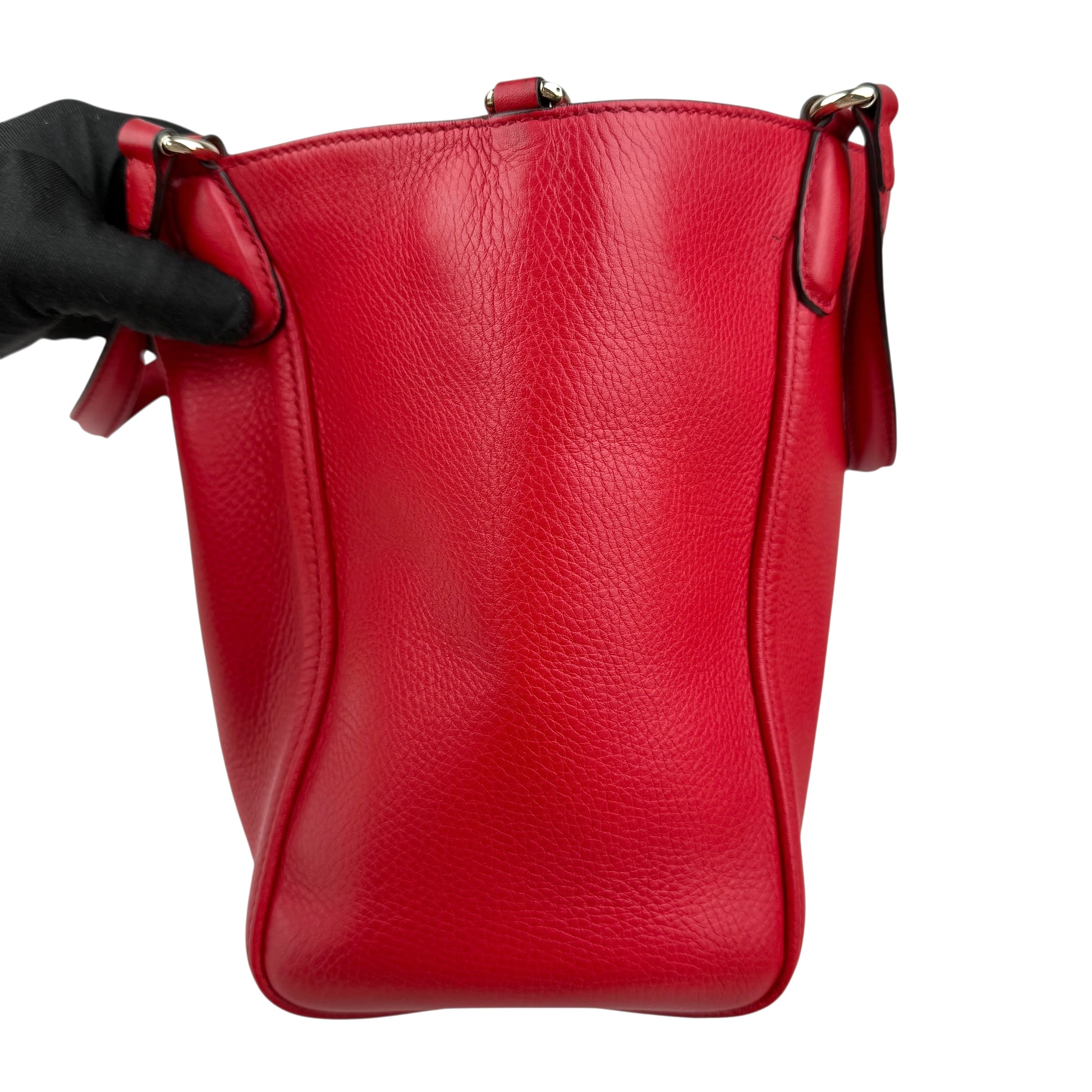 Pre-owned Gucci Soho Top Handle red leather handbag