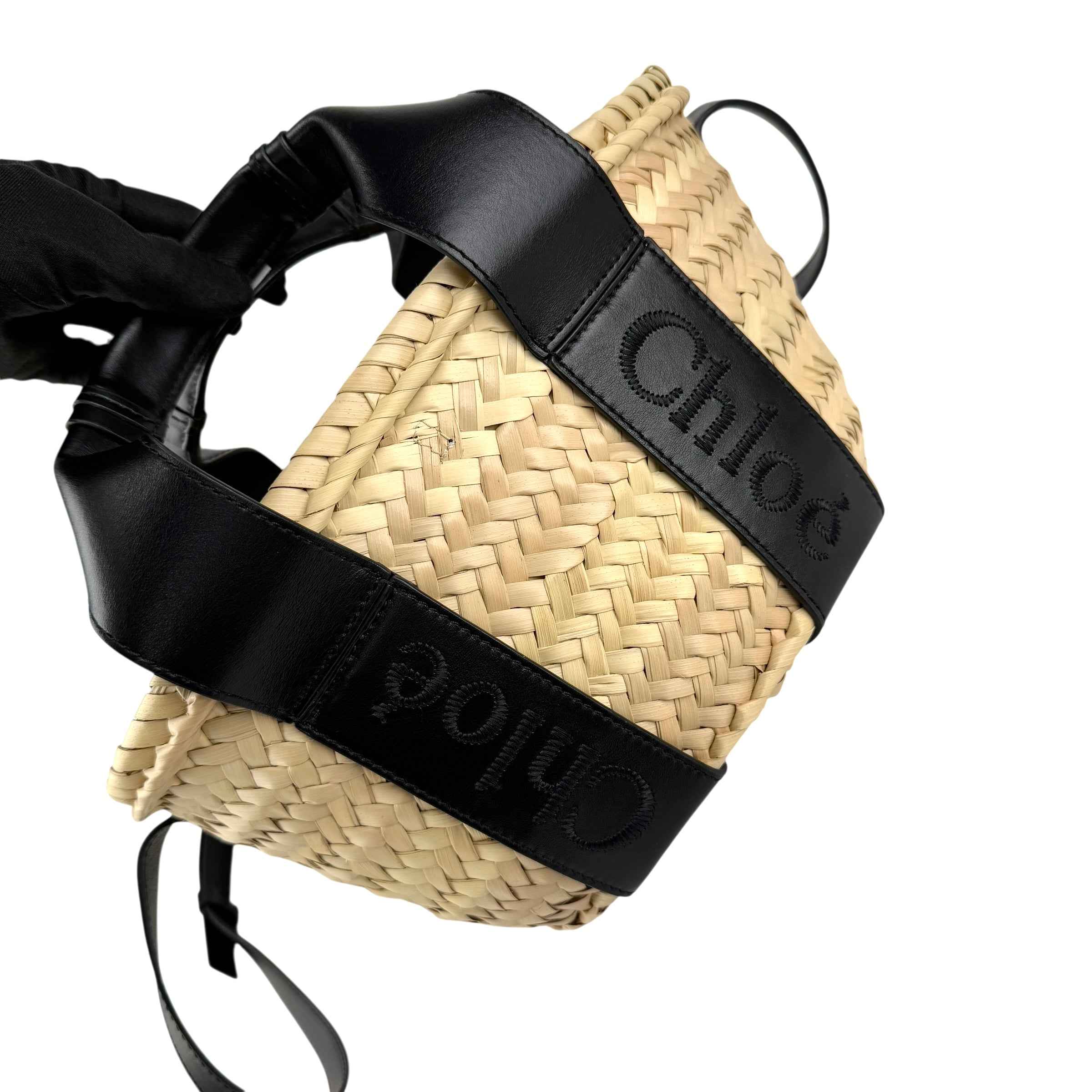 Chloè Sense Raffia Basket Case