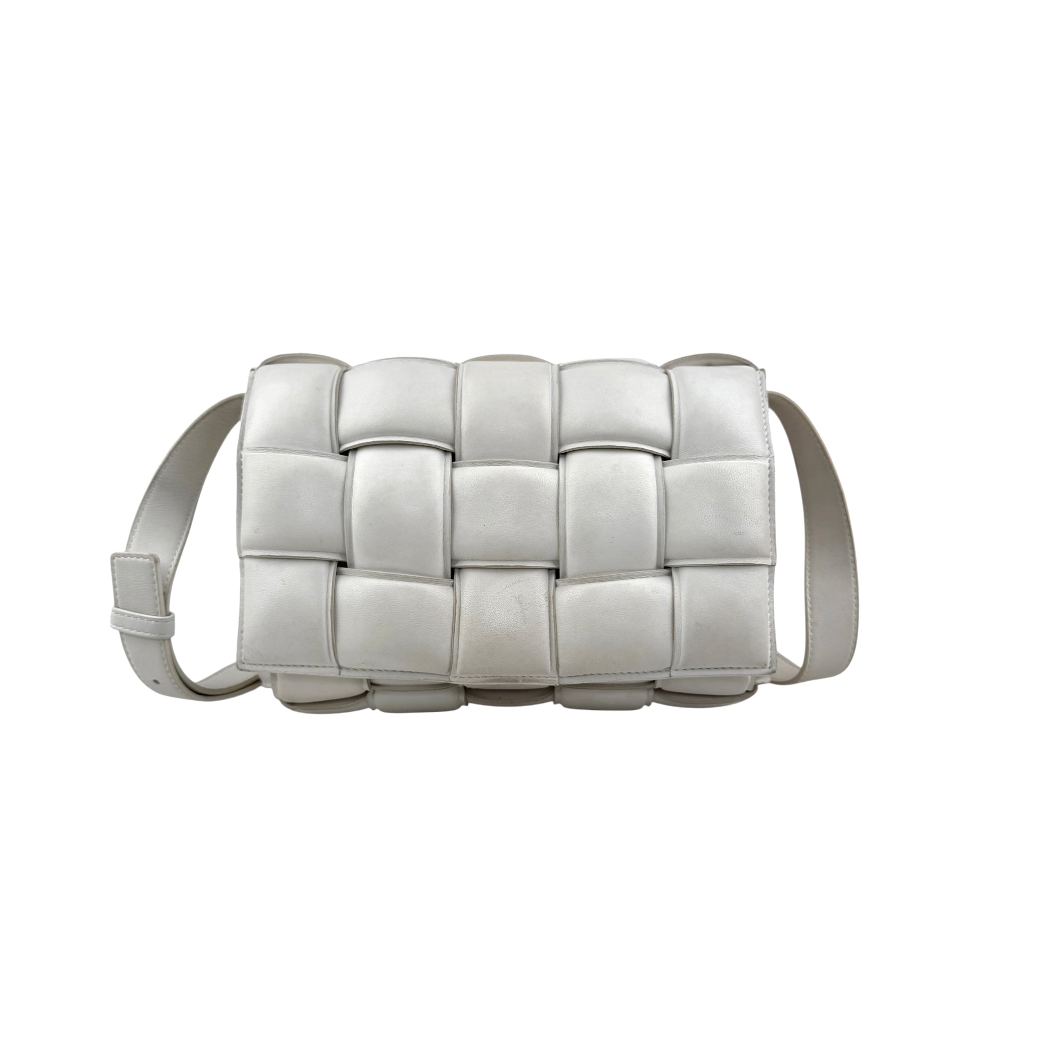 Pre-owned Bottega Veneta White Nappa Leather Maxi Weave Padded Cassette bag main image