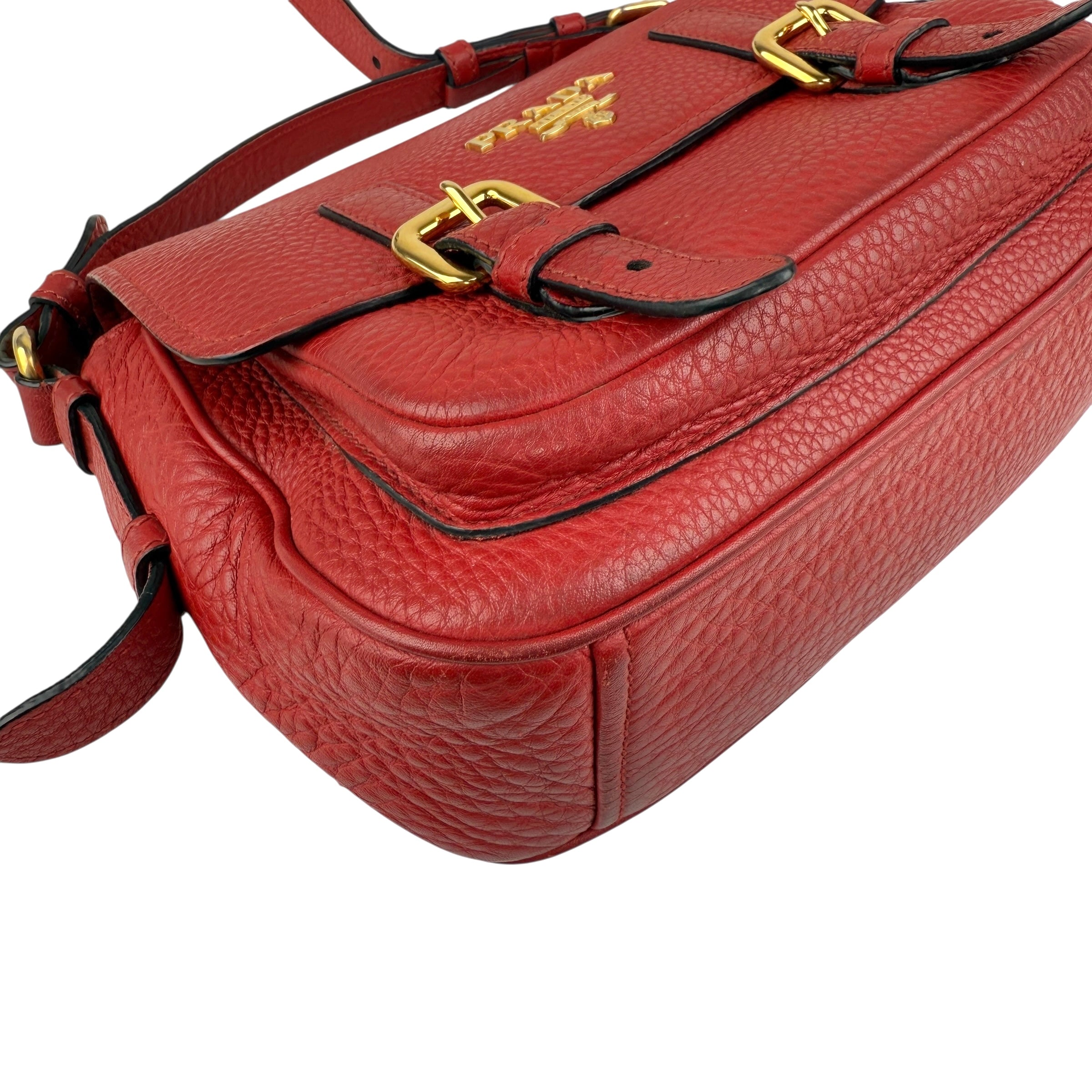 Pre-owned Prada Red Leather Buckle Flap Shoulder Bag