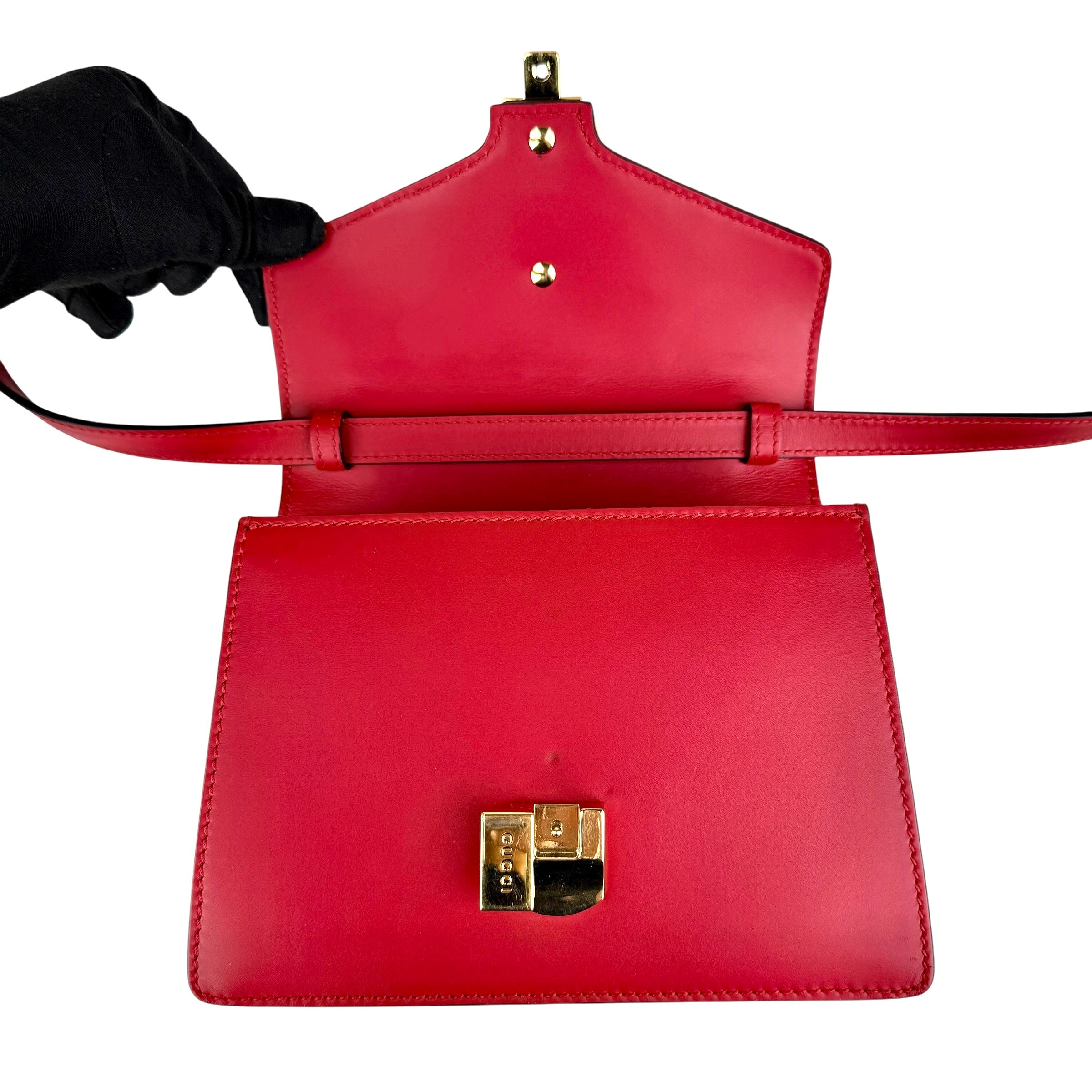 Pre-owned Gucci Red Leather Mini Web Sylvie Top Handle bag