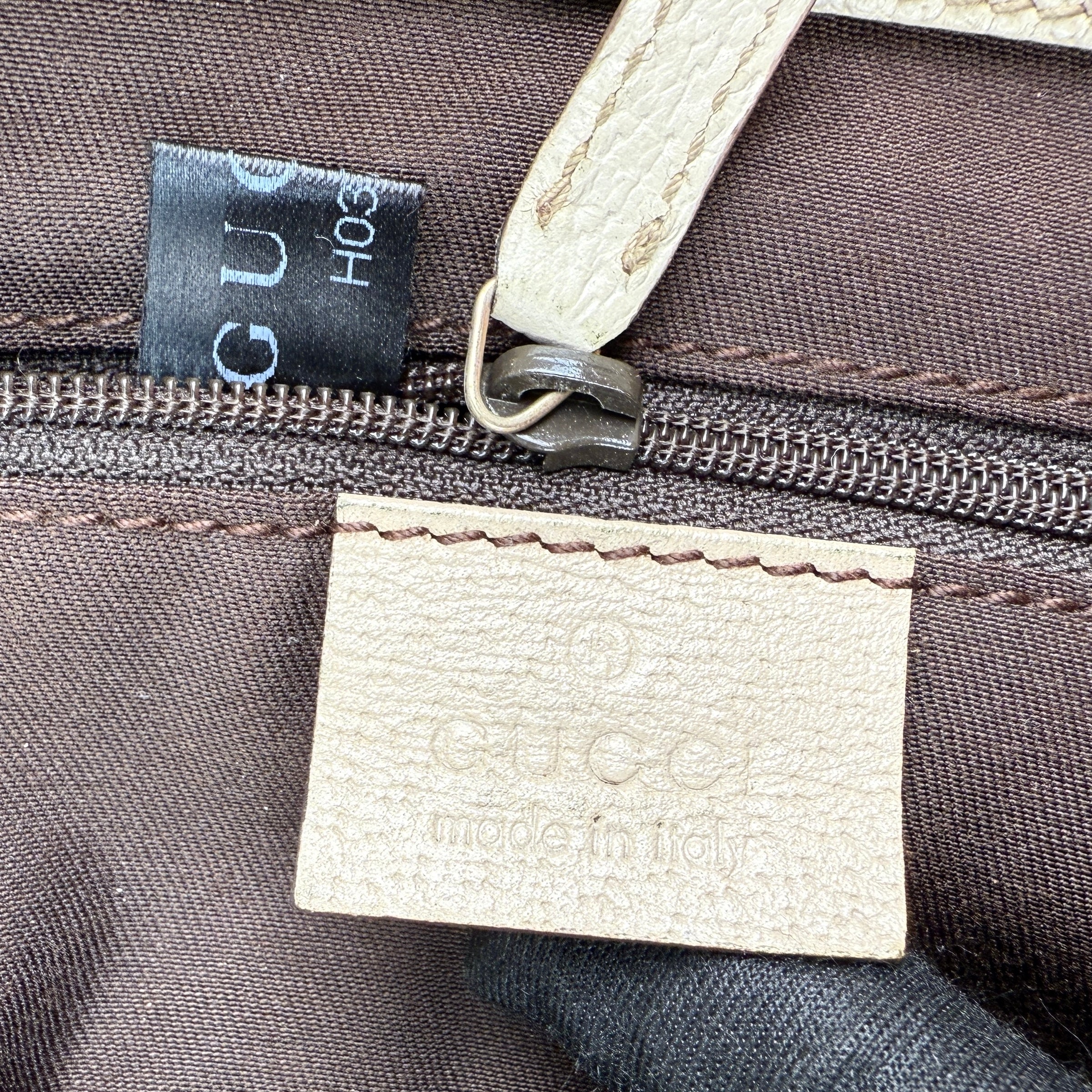 Pre-owned Gucci GG Canvas Abbey D Ring tote bag