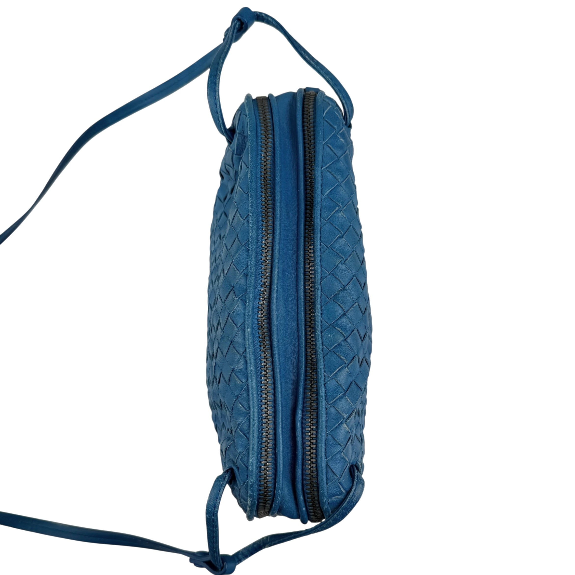 Pre-owned Bottega Veneta Blue Intrecciato Leather Nodini Crossbody Bag