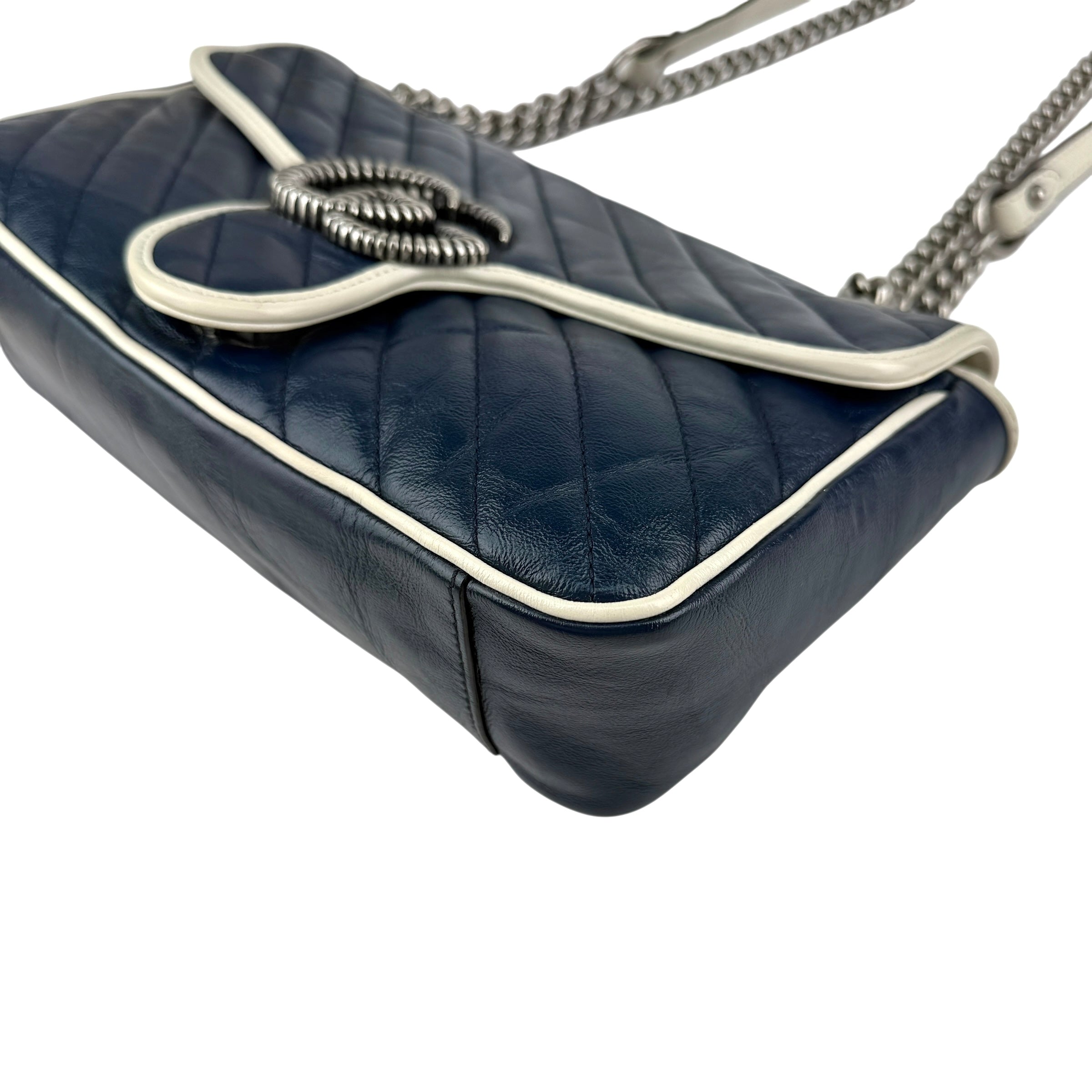 Pre-owned Gucci Navy and white GG Marmont shoulder bag