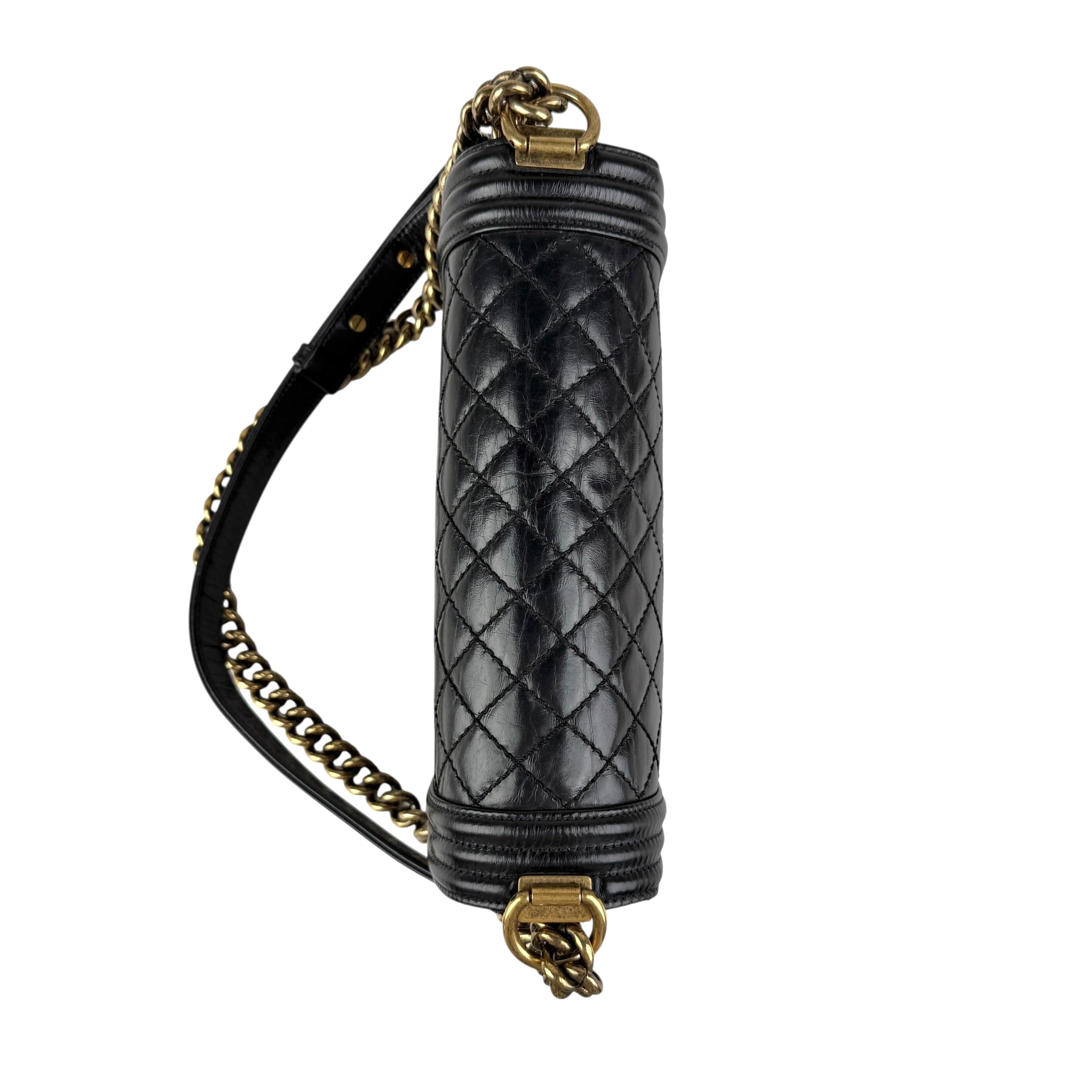 Pre-owned Chanel Black Quilted Leather Medium Boy Flap Bag