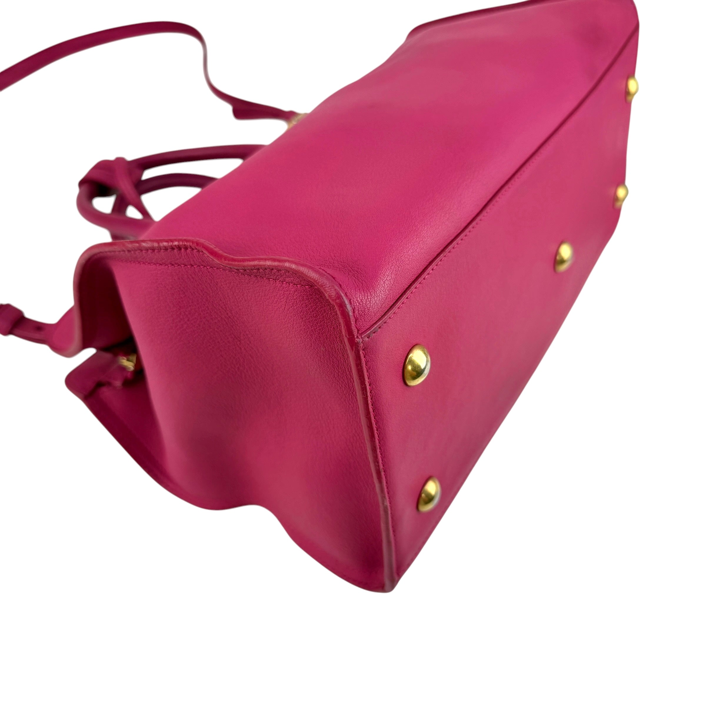 Pre-owned Saint Laurent Fuchsia Calfskin Leather Classic Medium Y Cabas Bag