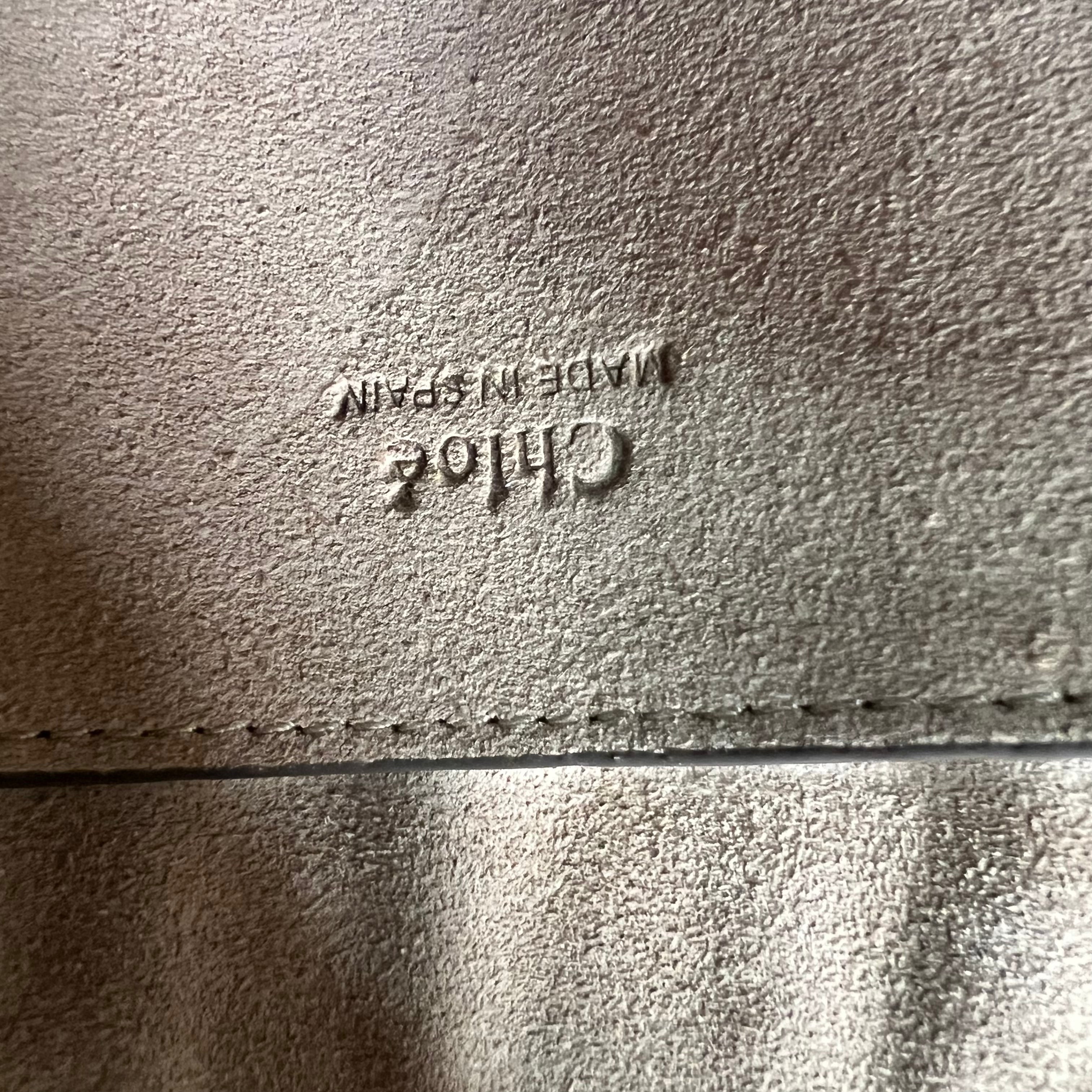 Pre-owned chloe-faye-chain-gray-blue-suede-leather-crossbody-bag-front