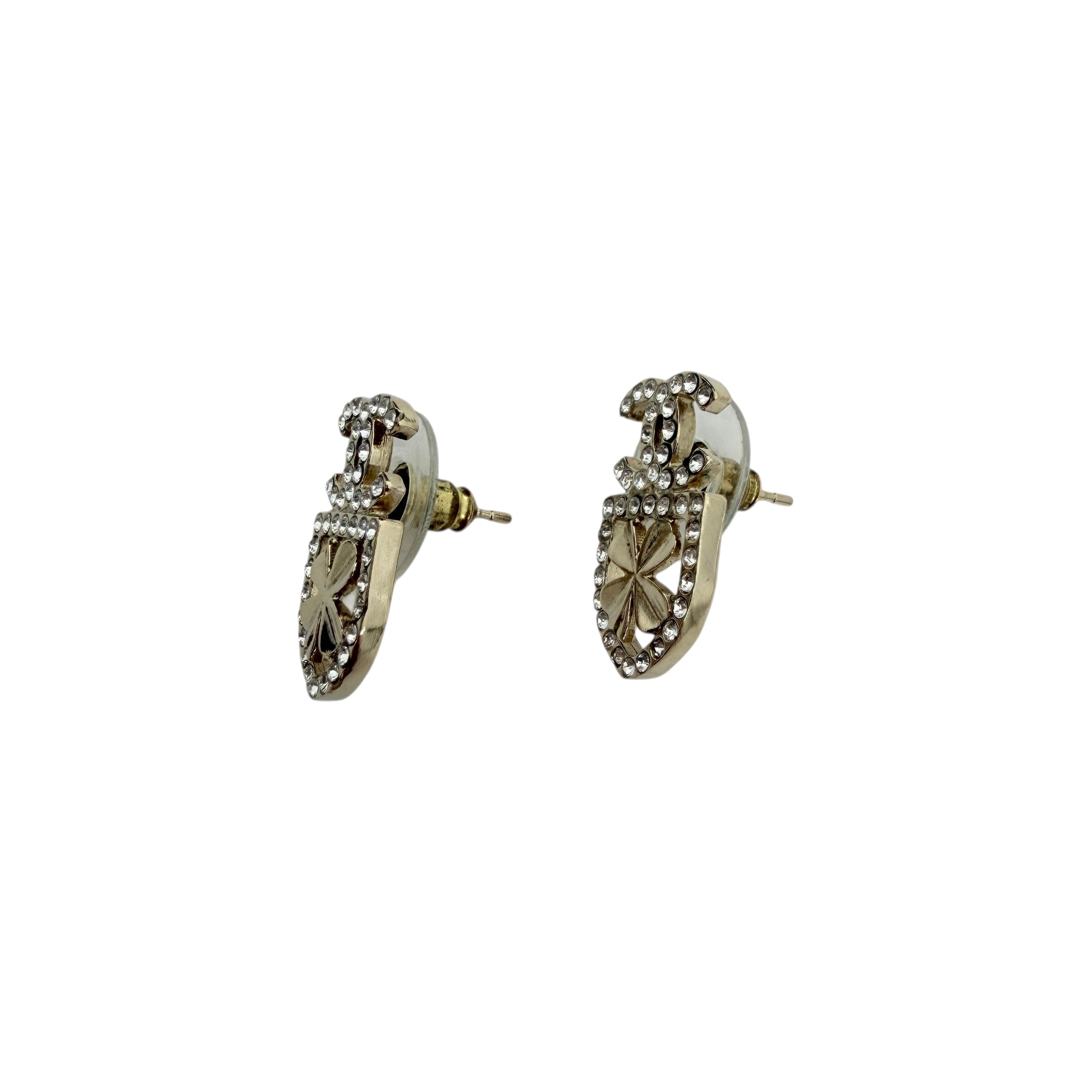 Pre-owned Chanel Pierce CC mark/clover motif rhinestone gold back view