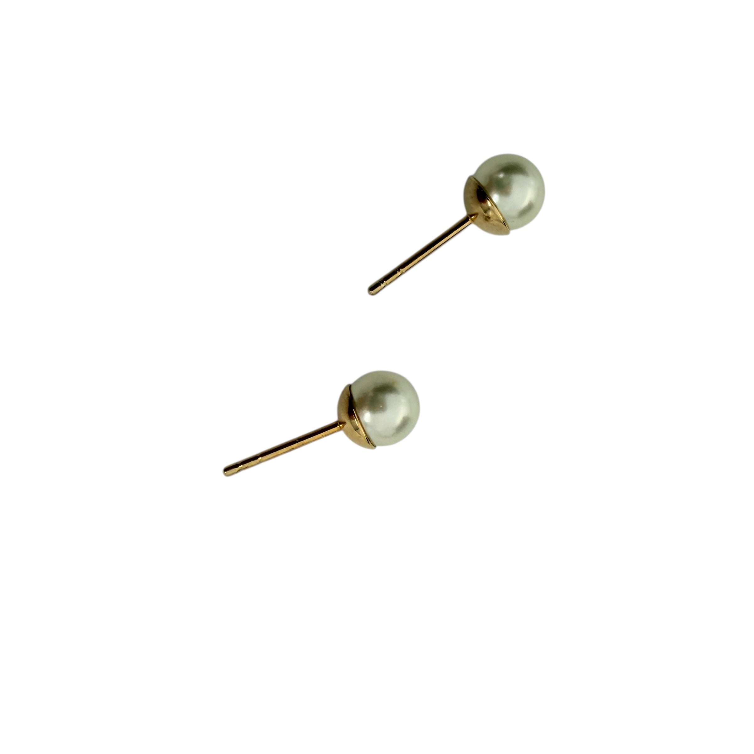 Pre-owned Dior CD logo pearl drop earrings gold tone