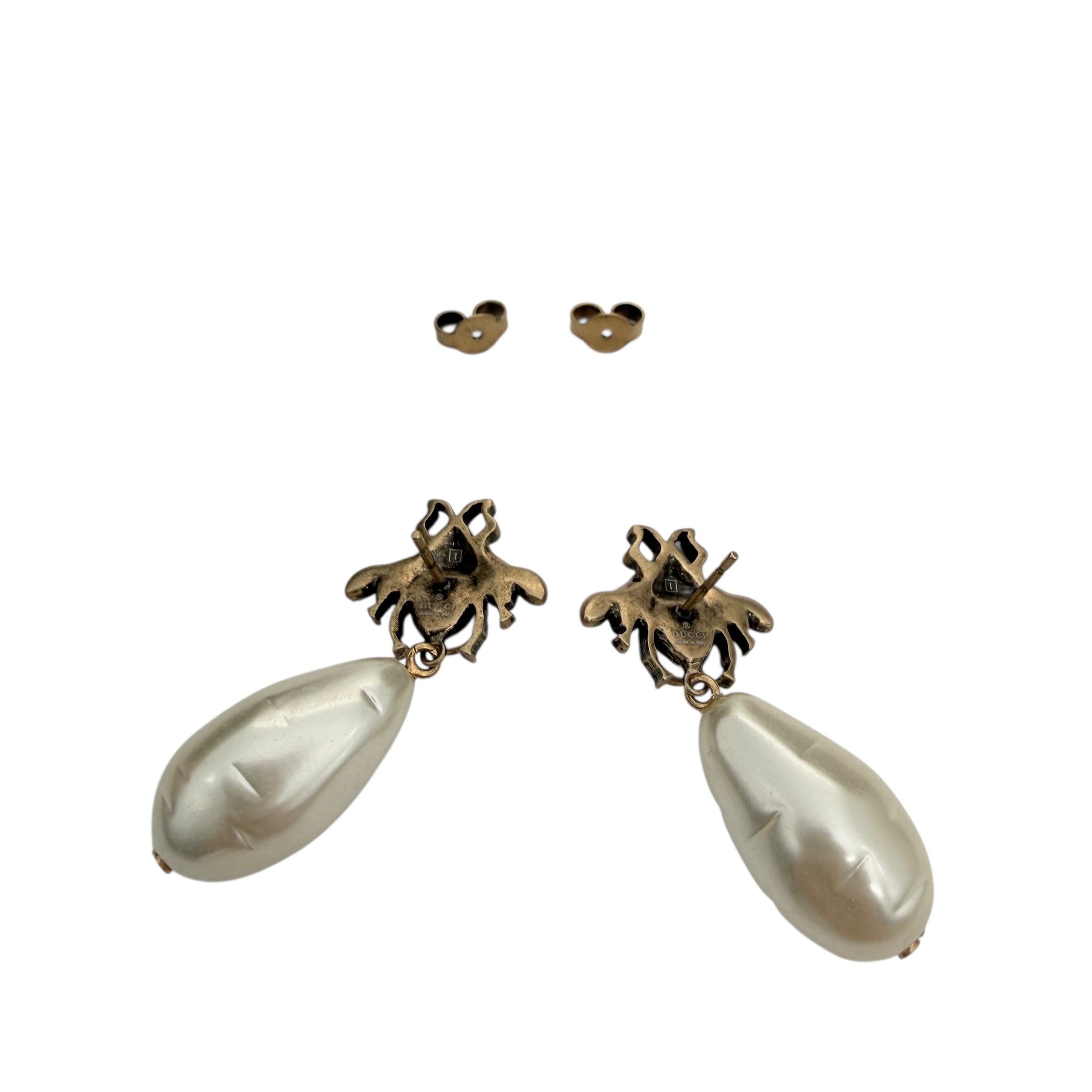 Pre-owned Gucci Pearls earrings