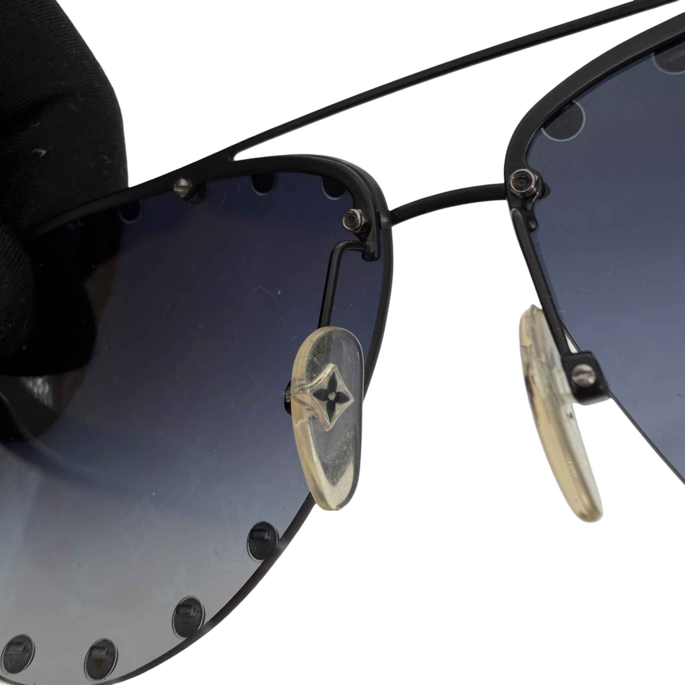 Louis Vuitton Metal Monogram The Party Aviator Gradient Sunglasses