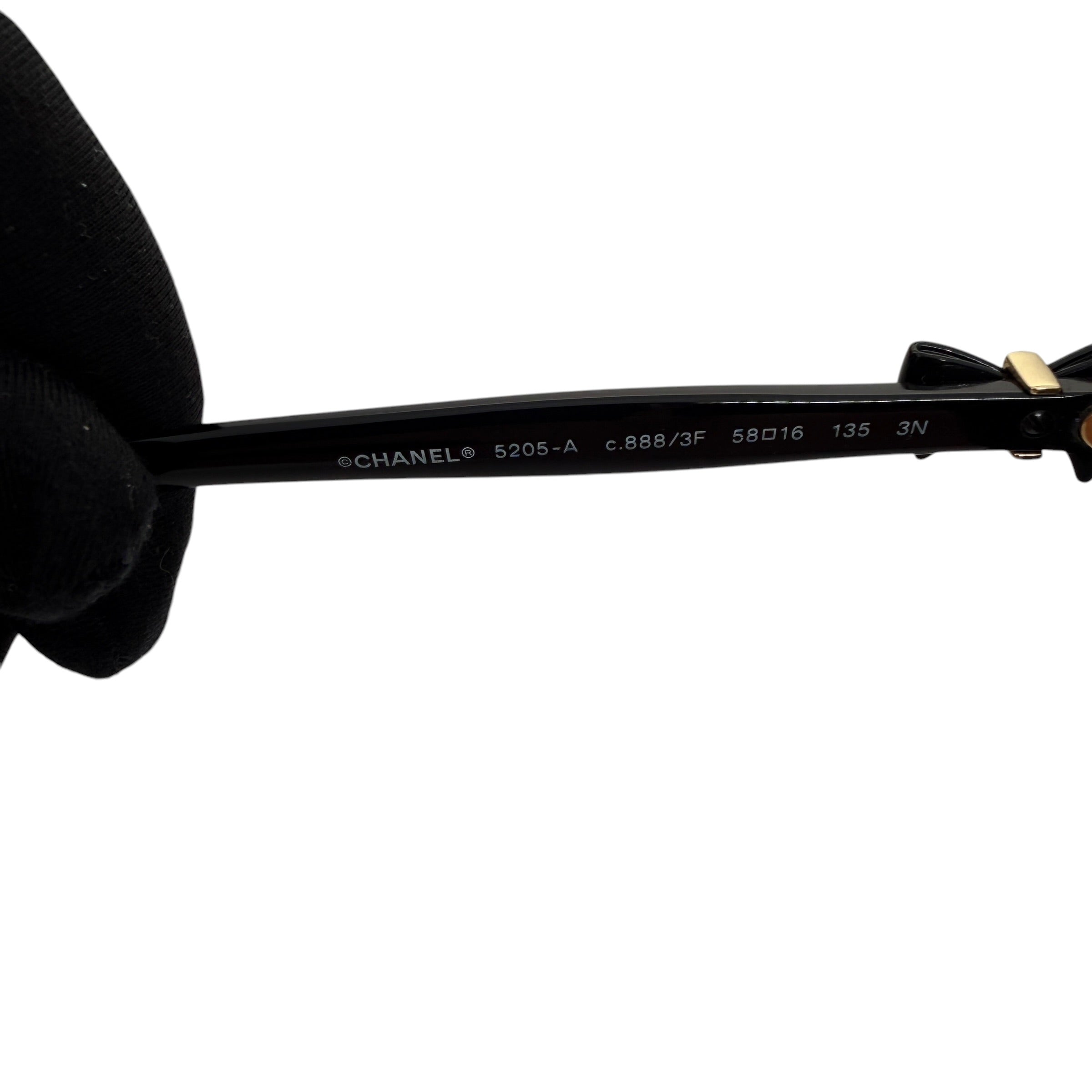 Pre-owned Chanel Black Frame Black Tint Bow Sunglasses-5205