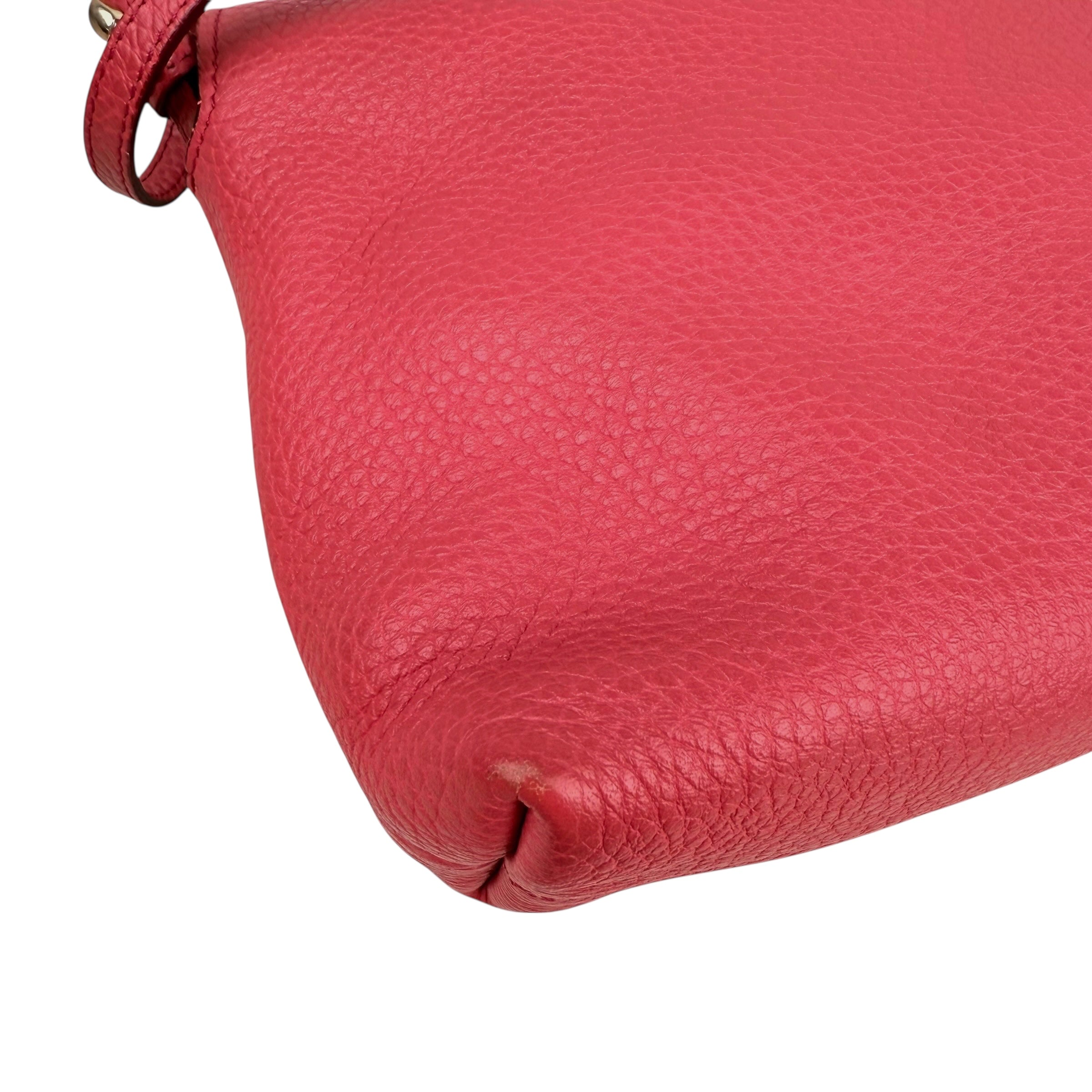 Pre-owned burberry-leah-small-pebbled-leather-crossbody-bag-front