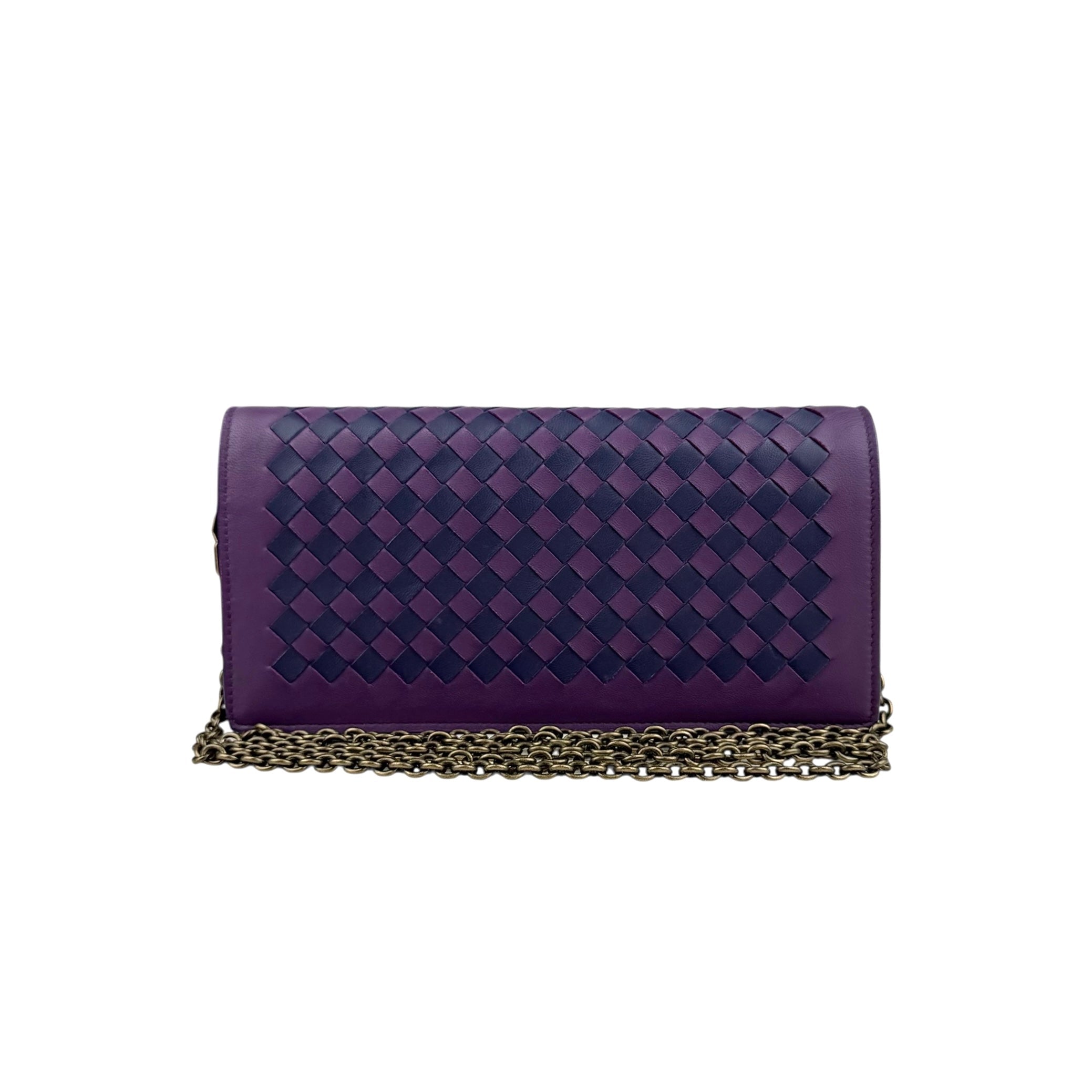 bottega-veneta-monalisa-purple-atlantic-intrecciato-chain-wallet-front