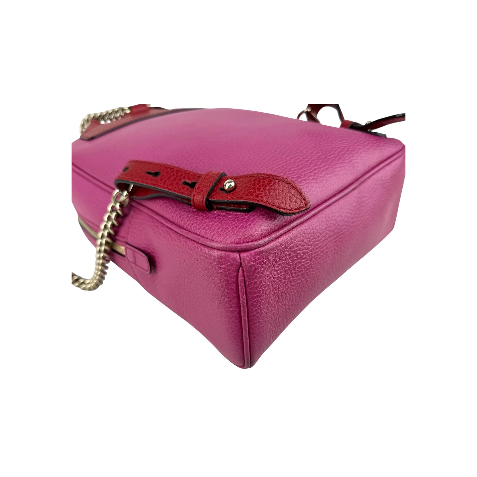 Gucci Soho Pink Red Pebbled Leather Color block Gold Tone Chain Strap Backpack
