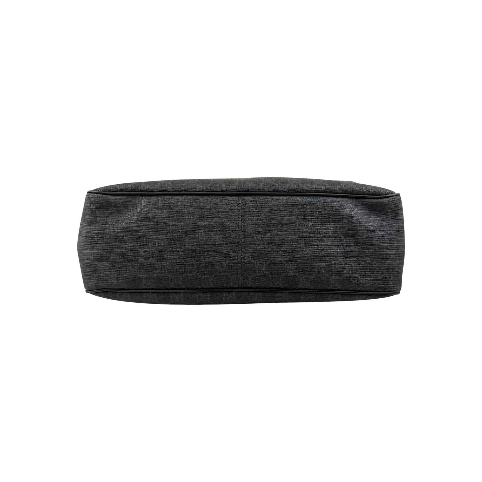 Gucci Black GG Imprime Messenger Bag