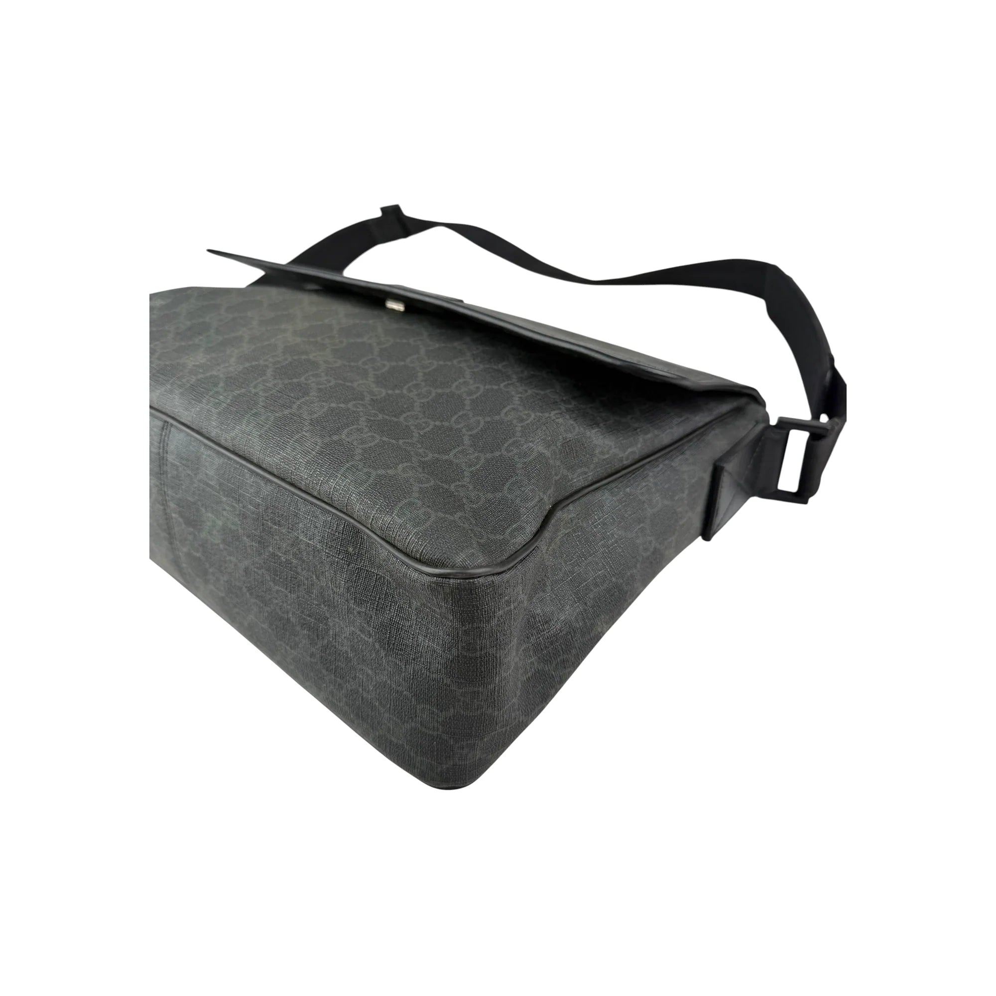 Gucci Black GG Imprime Messenger Bag
